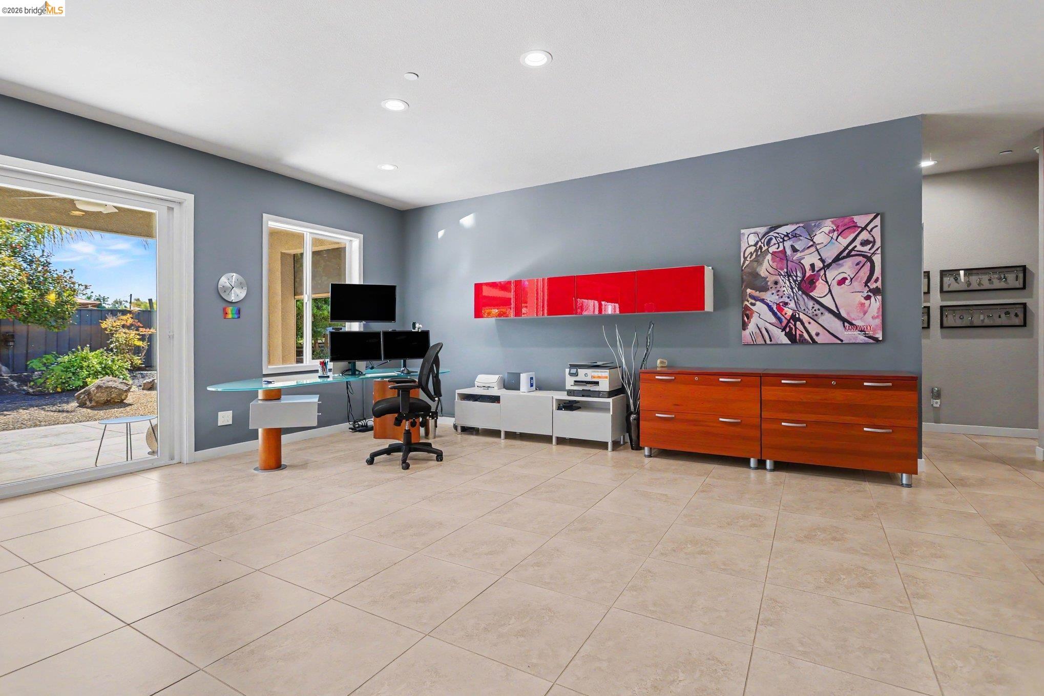 527 Peyton Ct