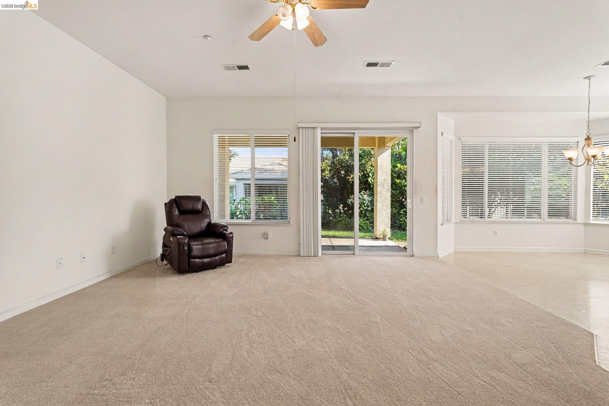 1237 Alderman Ln