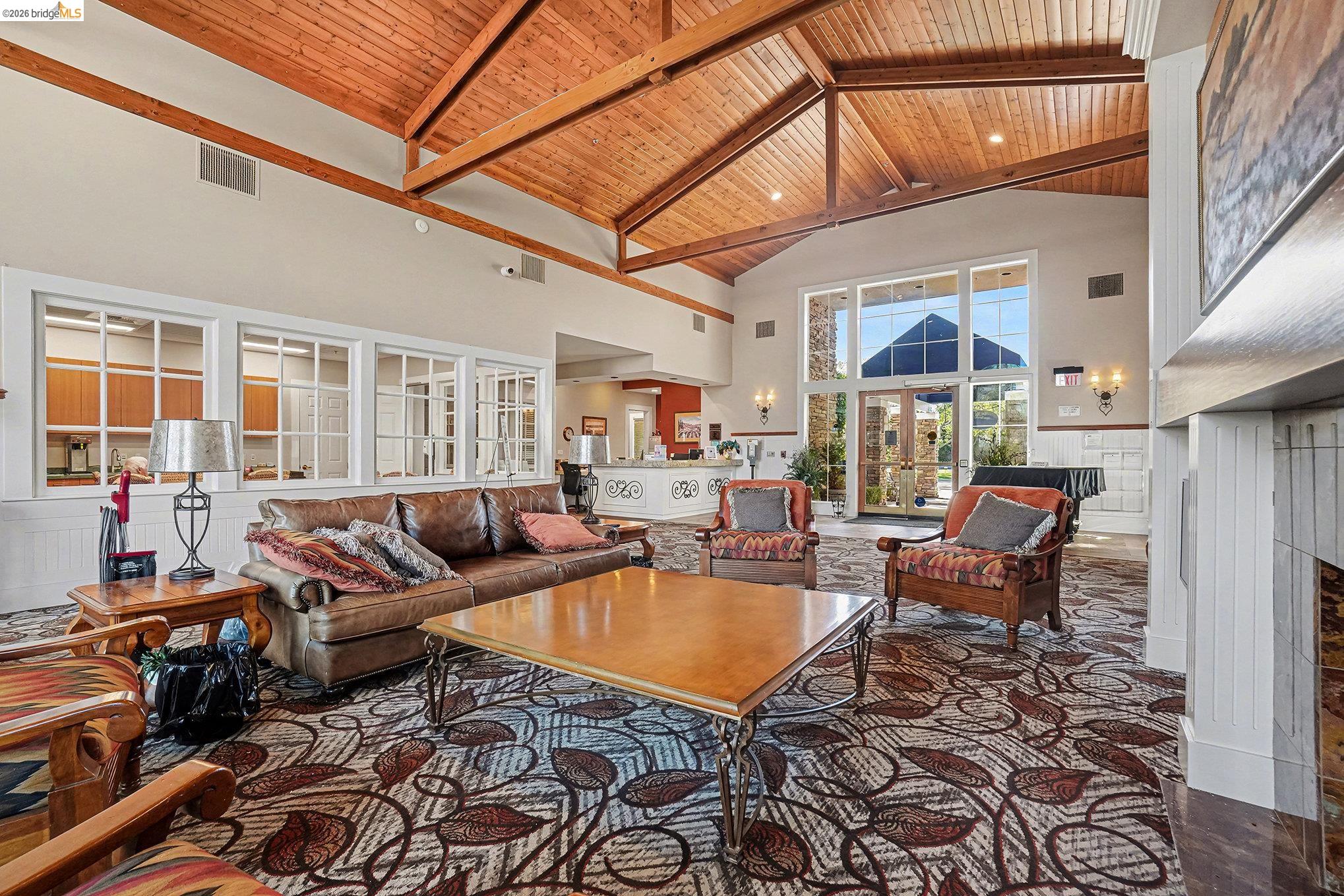 1237 Alderman Ln