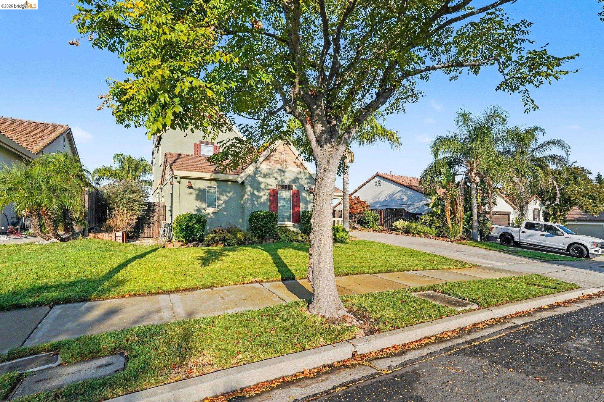 753 Waterville Dr