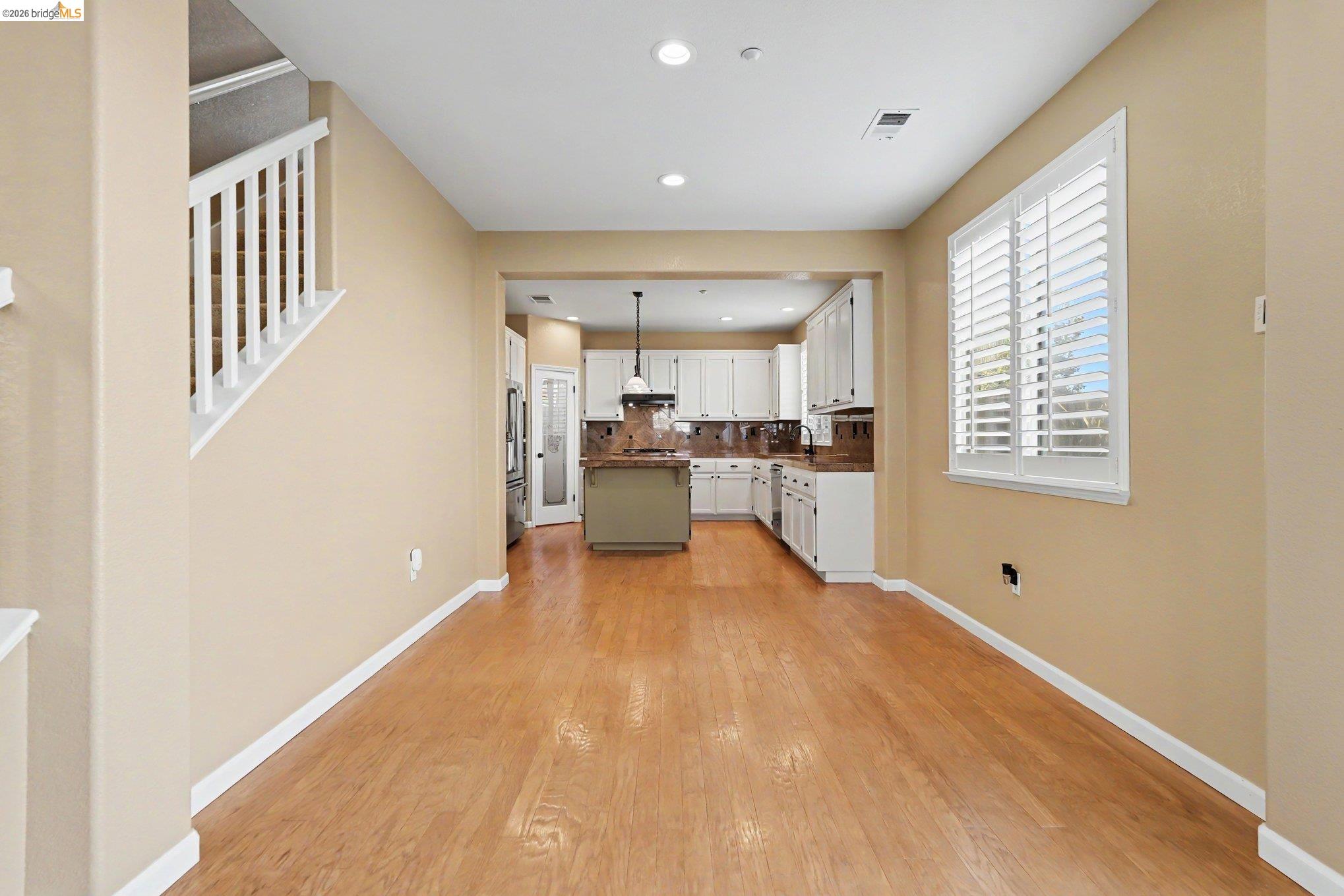 753 Waterville Dr