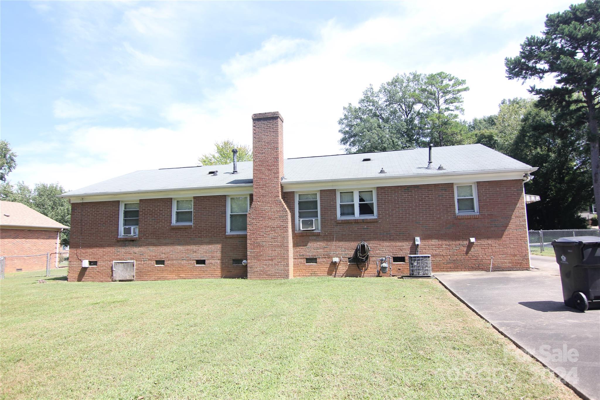 3937 Tamerlane Drive
