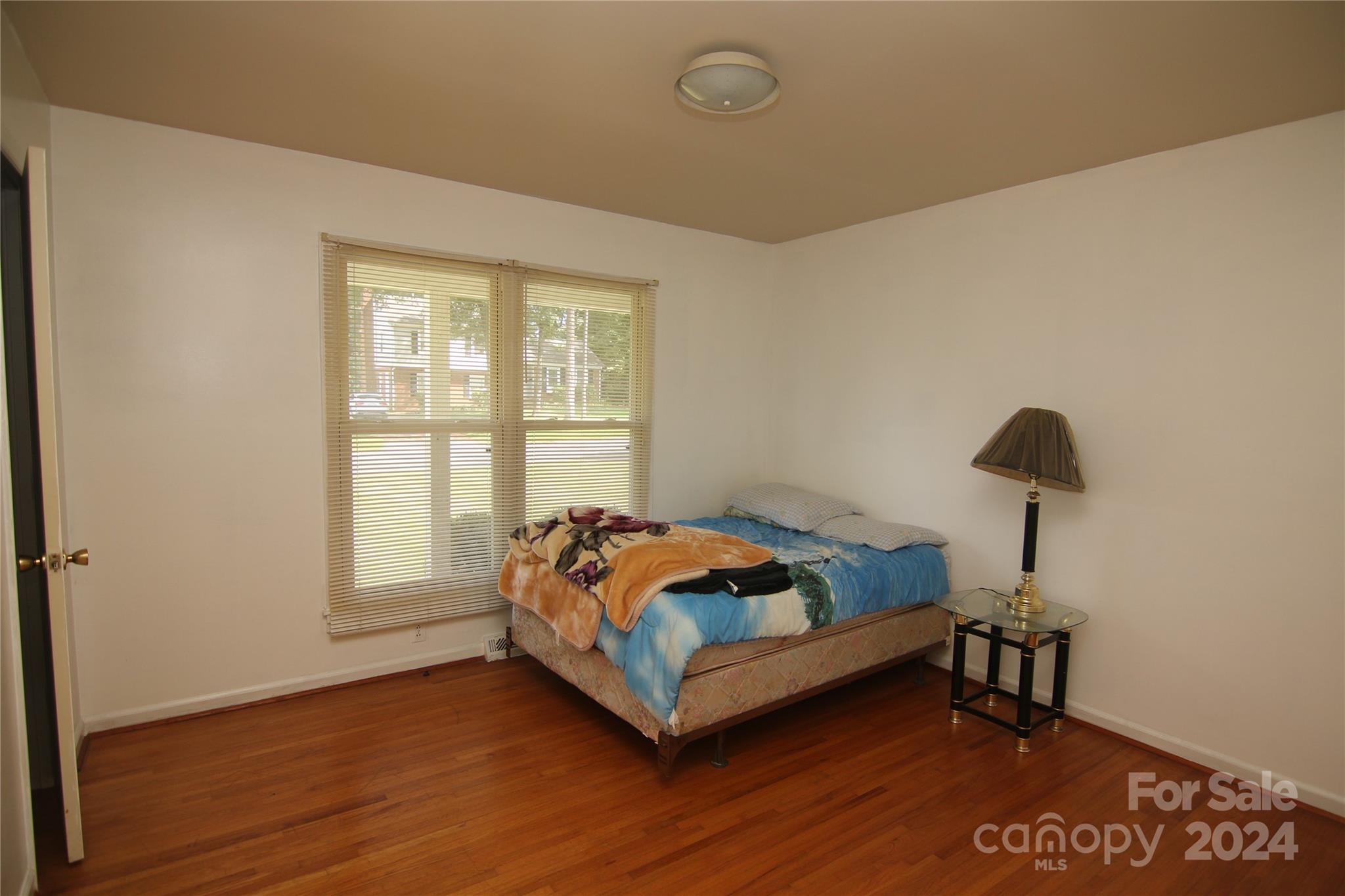 3937 Tamerlane Drive