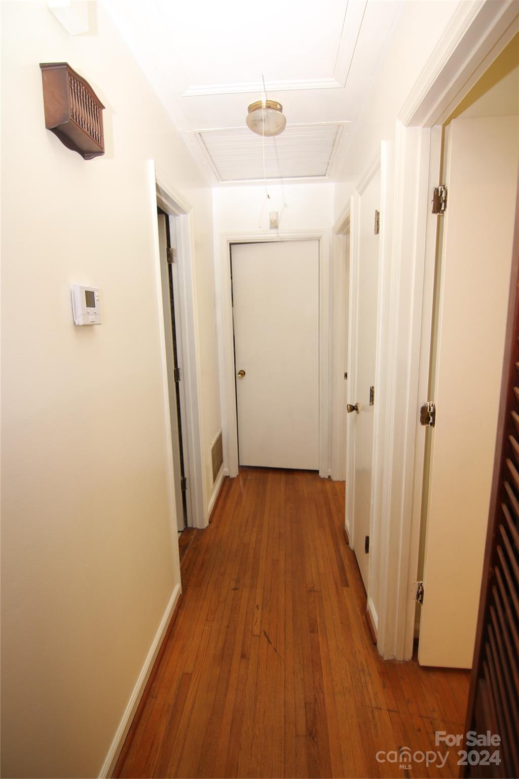 3937 Tamerlane Drive