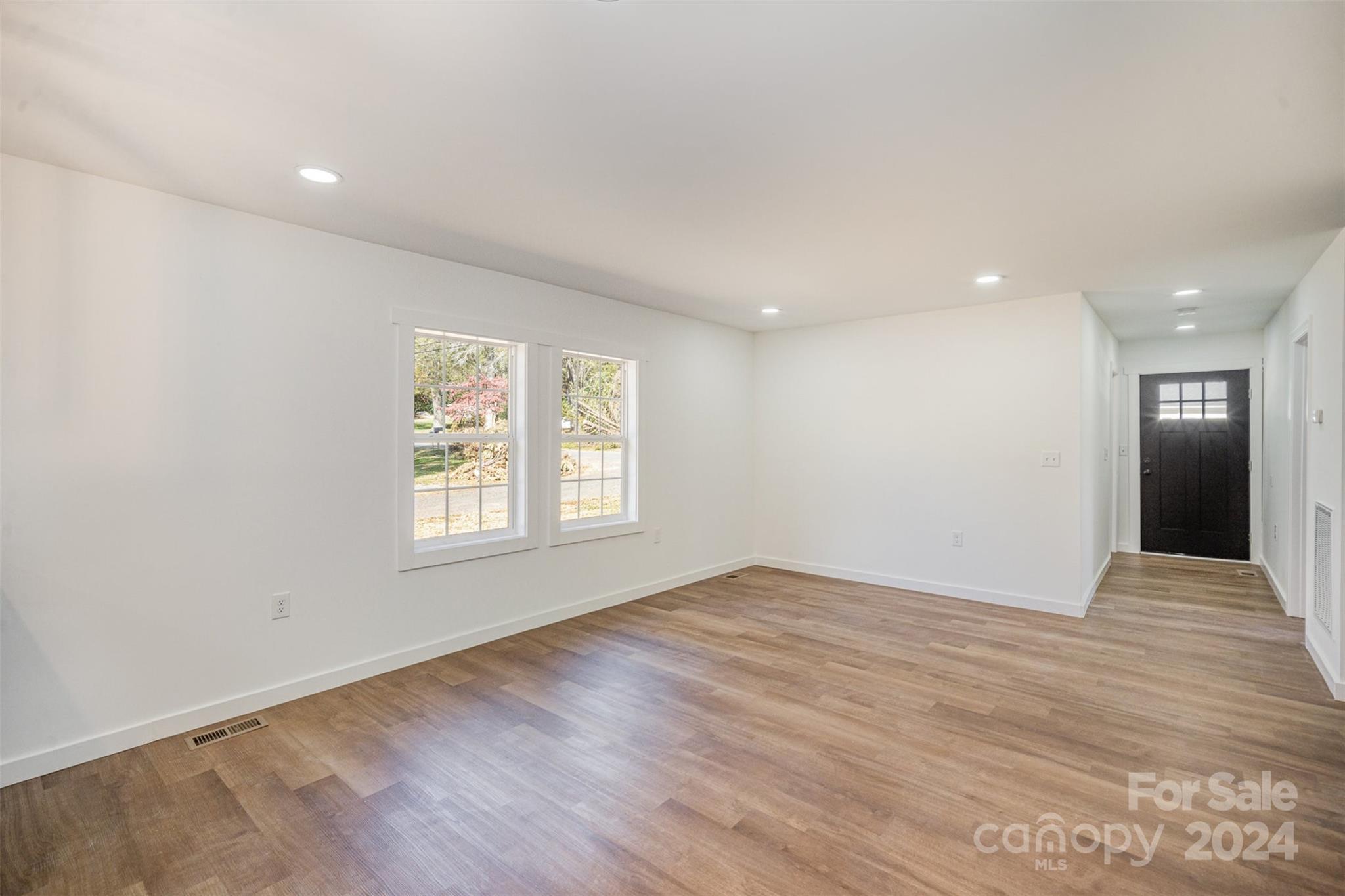 300 Lily Street