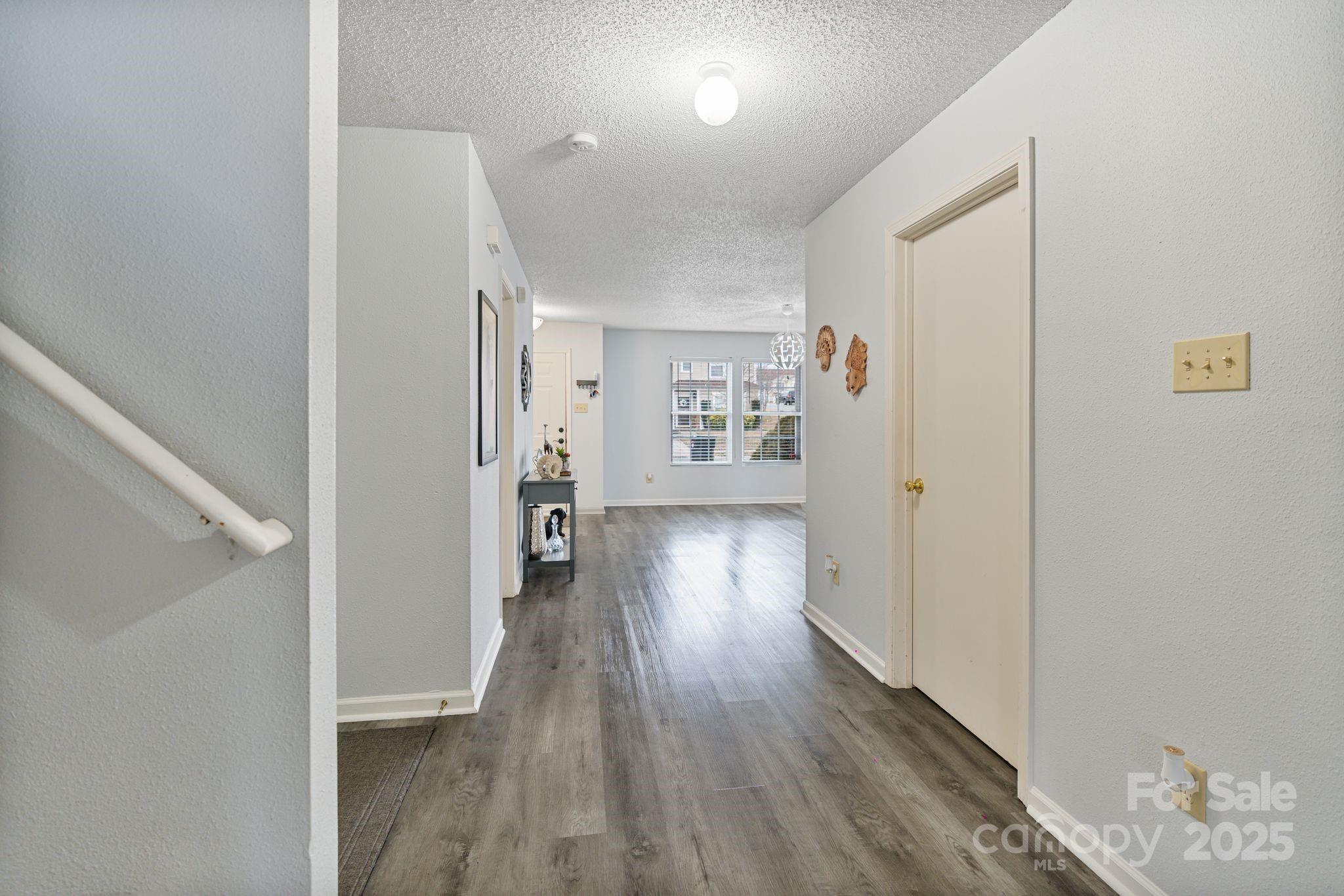 905 Littleton Drive