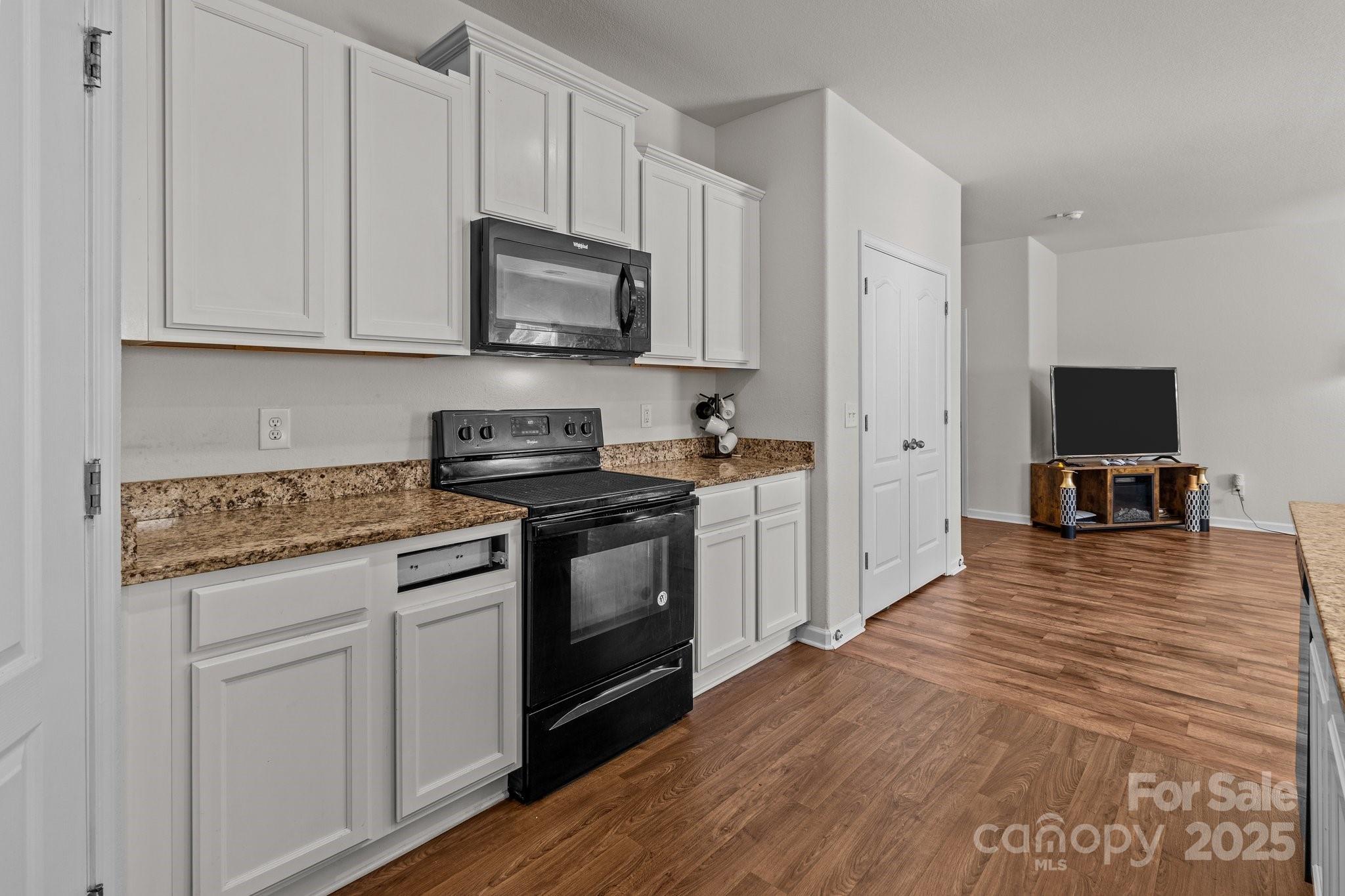 8138 Paw Club Drive