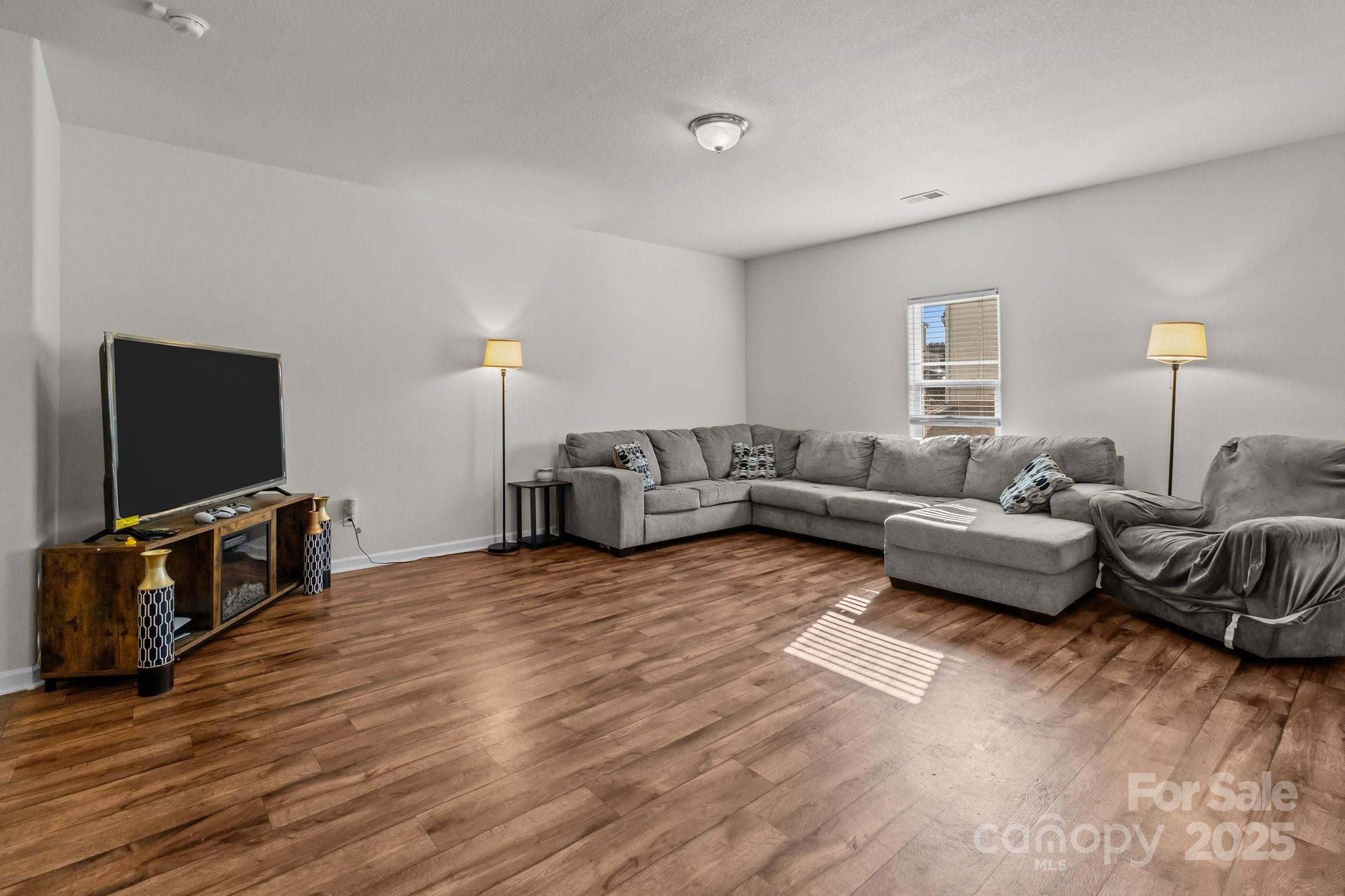 8138 Paw Club Drive