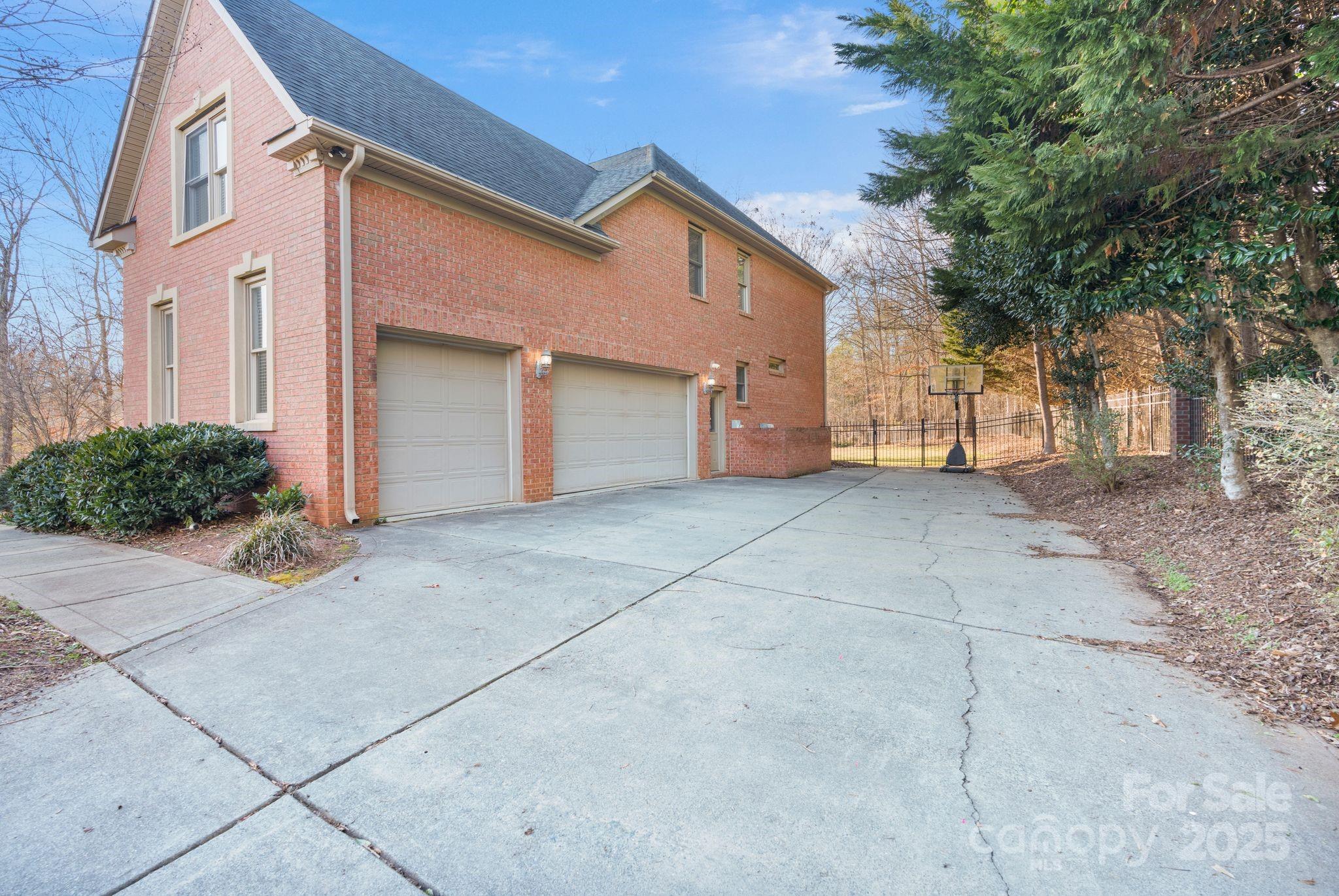 1020 James Madison Drive