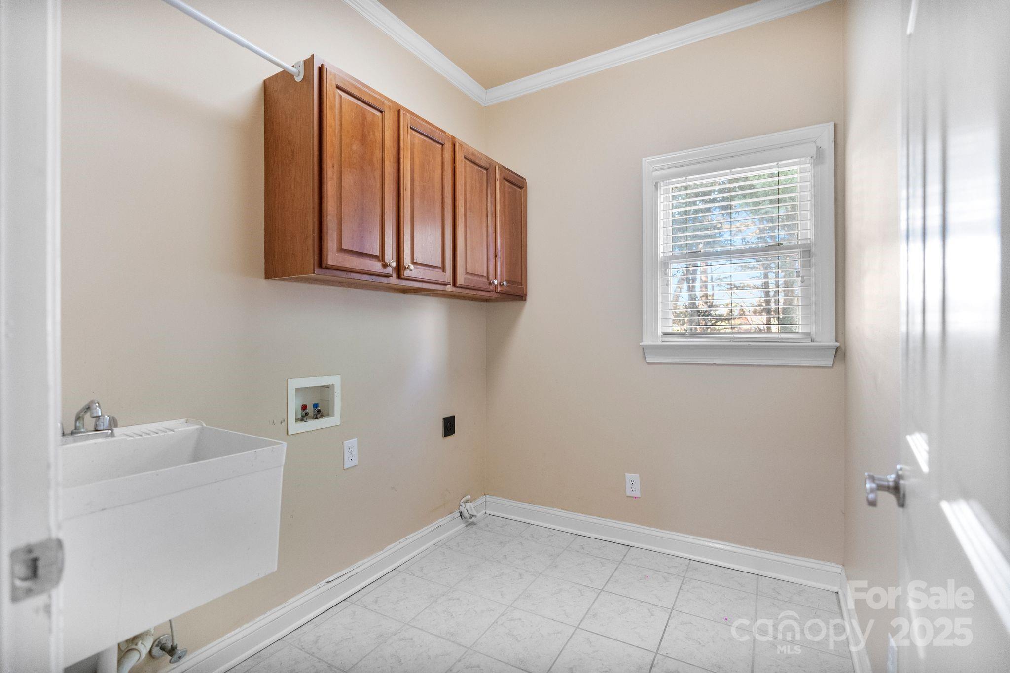 1020 James Madison Drive