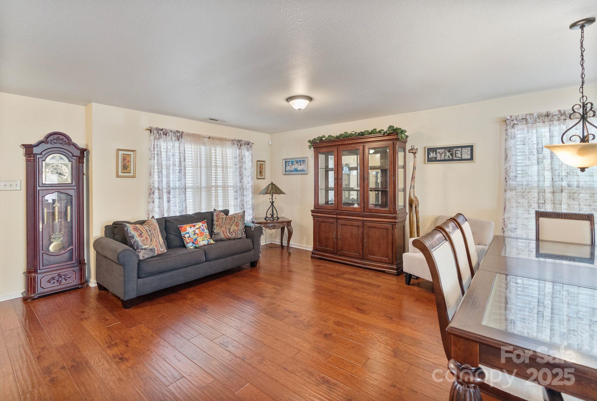 3247 Bamburgh Court