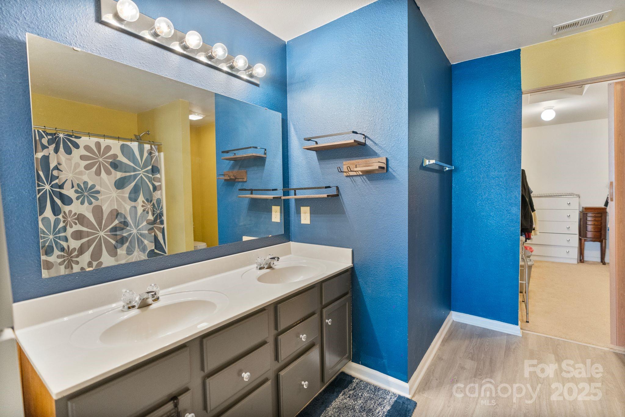 3247 Bamburgh Court