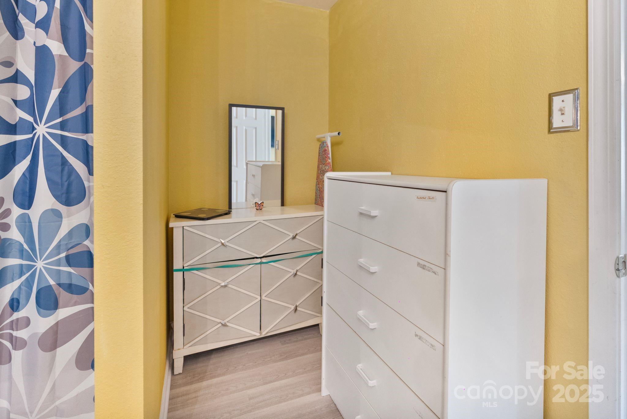 3247 Bamburgh Court