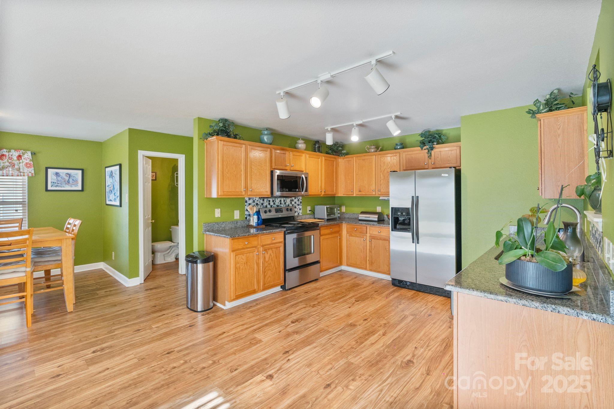 3247 Bamburgh Court