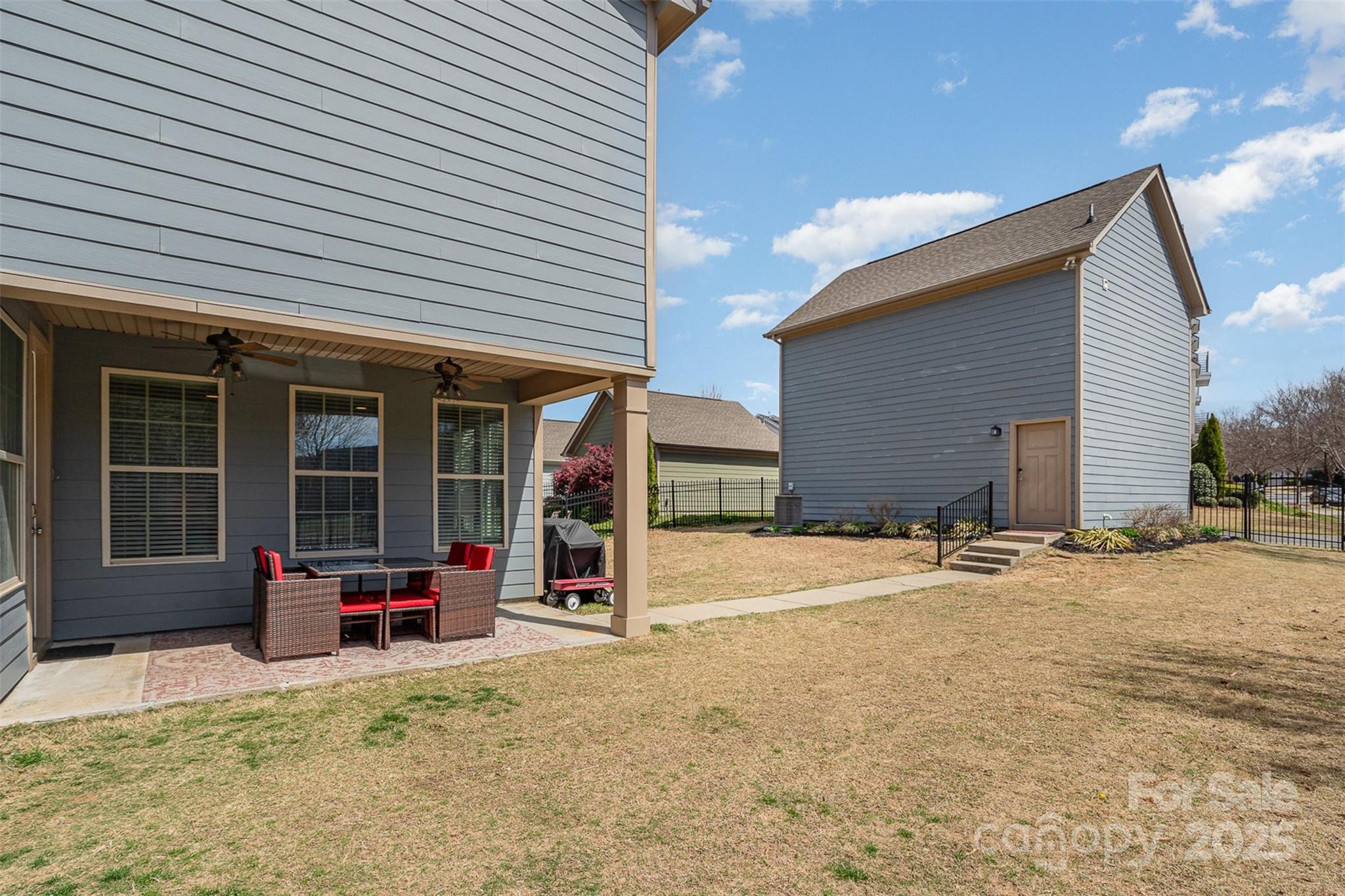 2606 Double Oaks Road