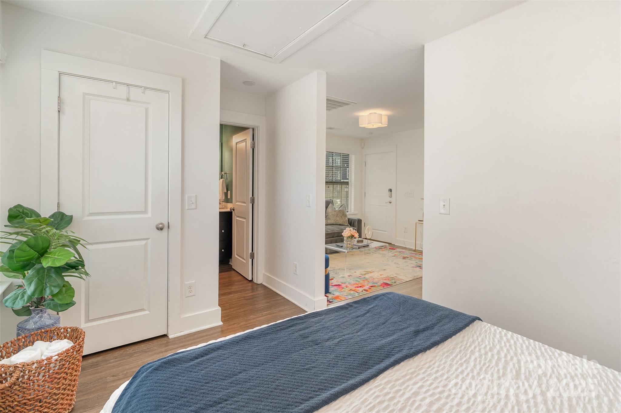 2606 Double Oaks Road