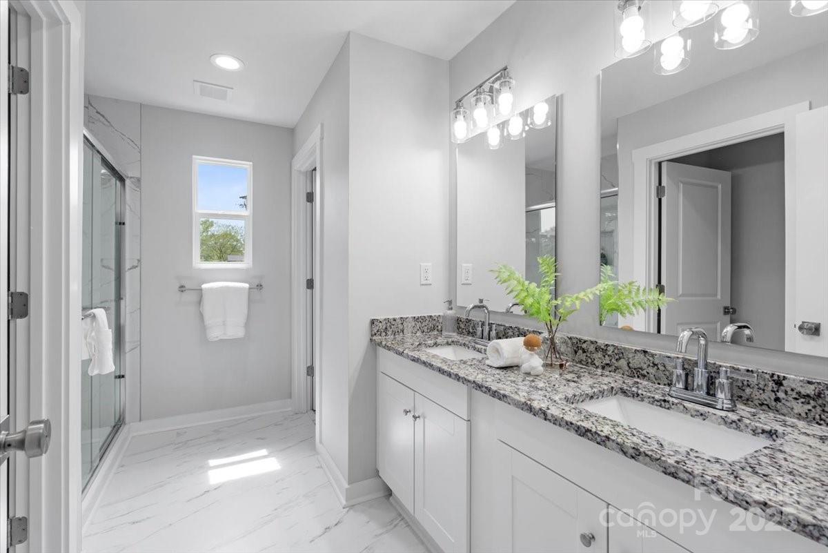 1914 White Street Unit: A & B