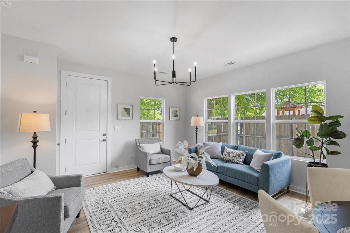 1914 White Street Unit: A & B