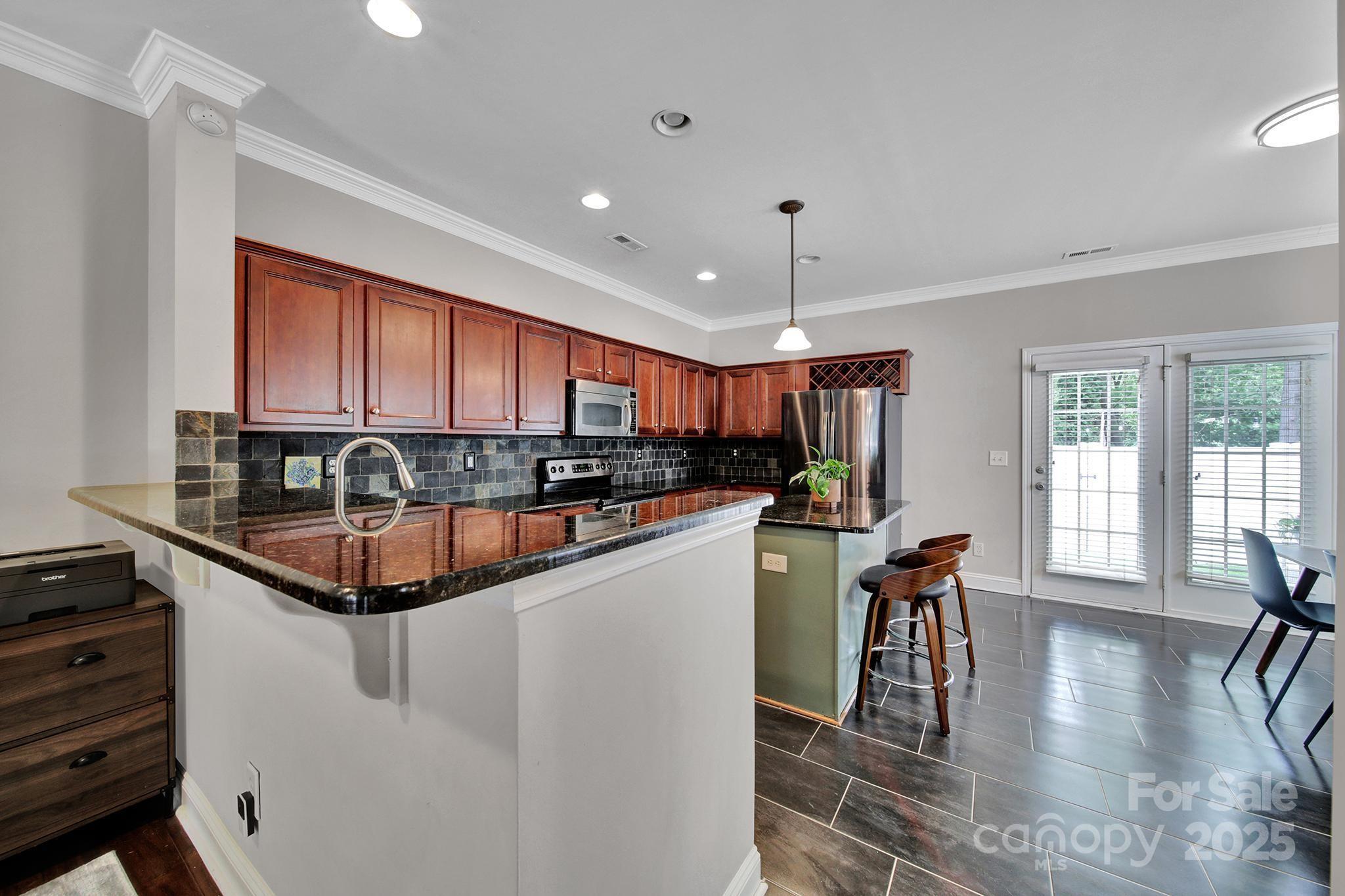 413 Hurston Circle