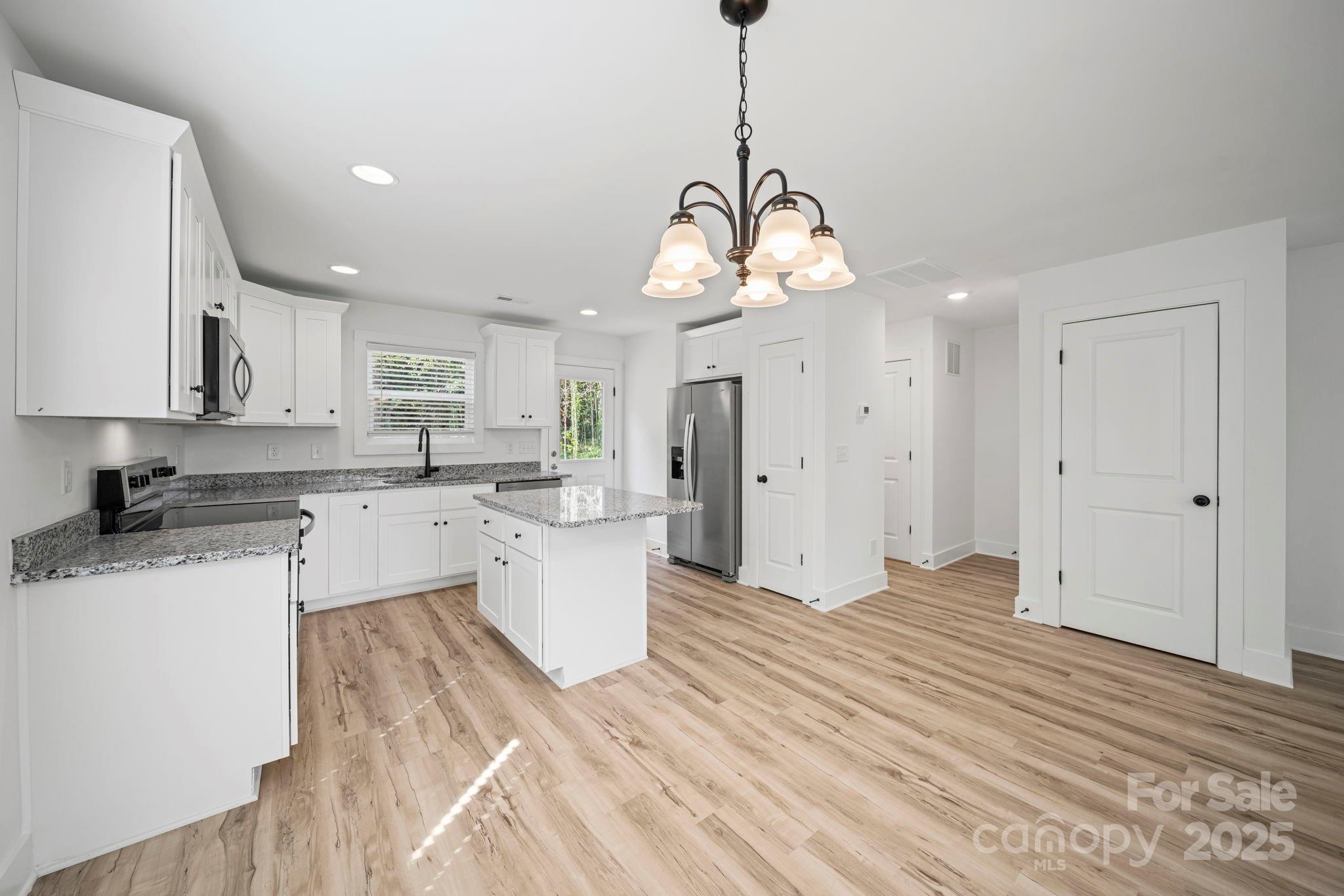 1013 Kansas Street Unit: Unit A