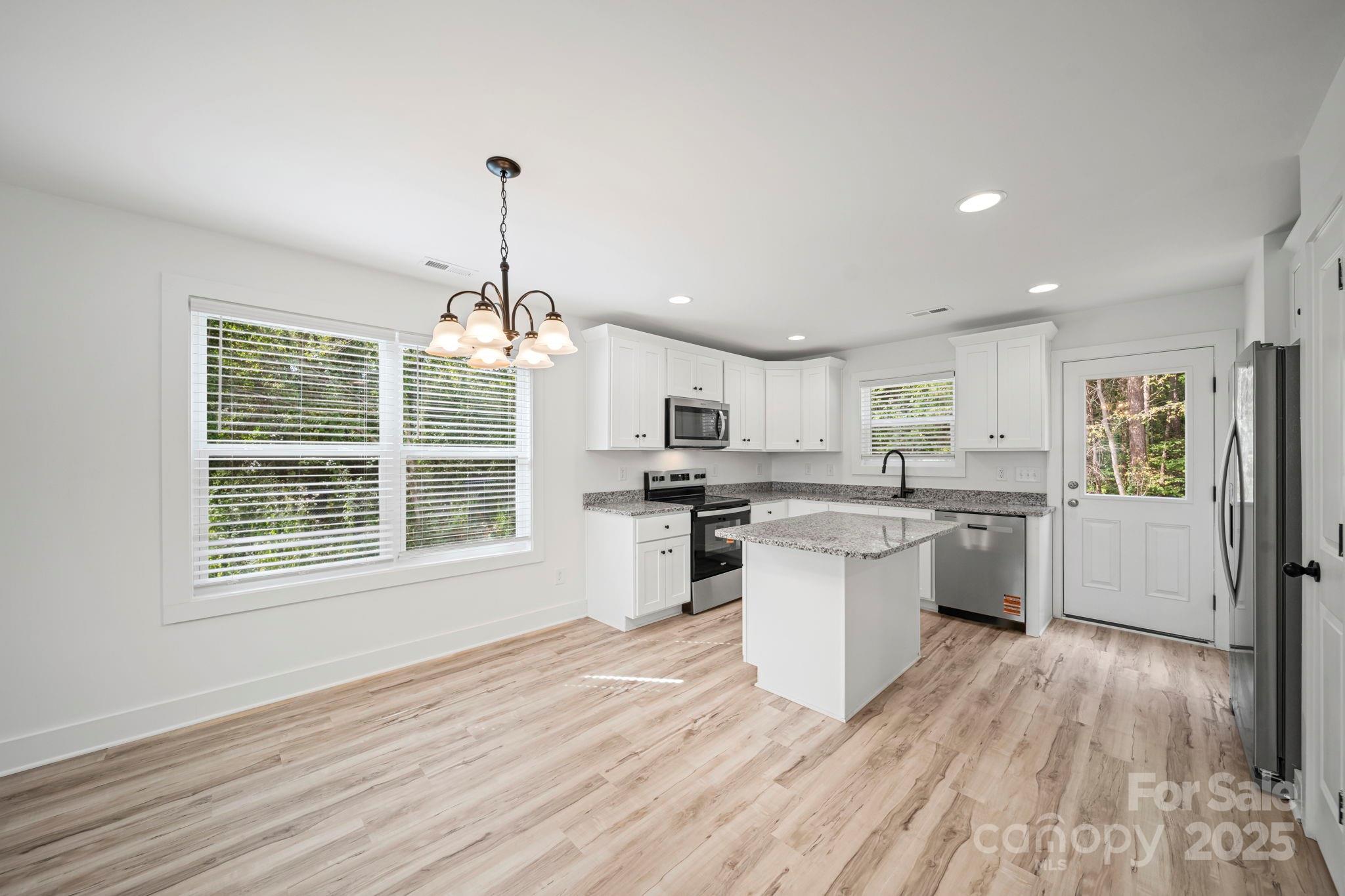 1013 Kansas Street Unit: Unit A