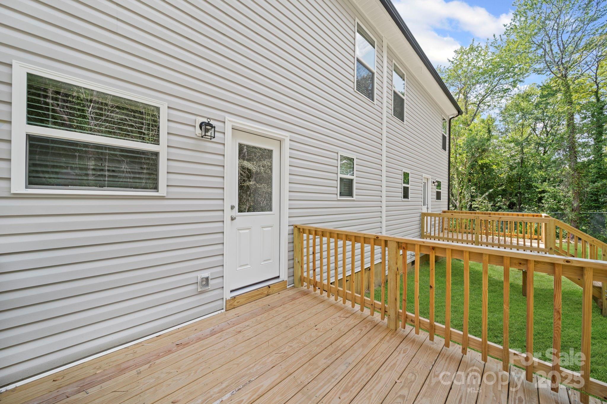1013 Kansas Street Unit: Unit A