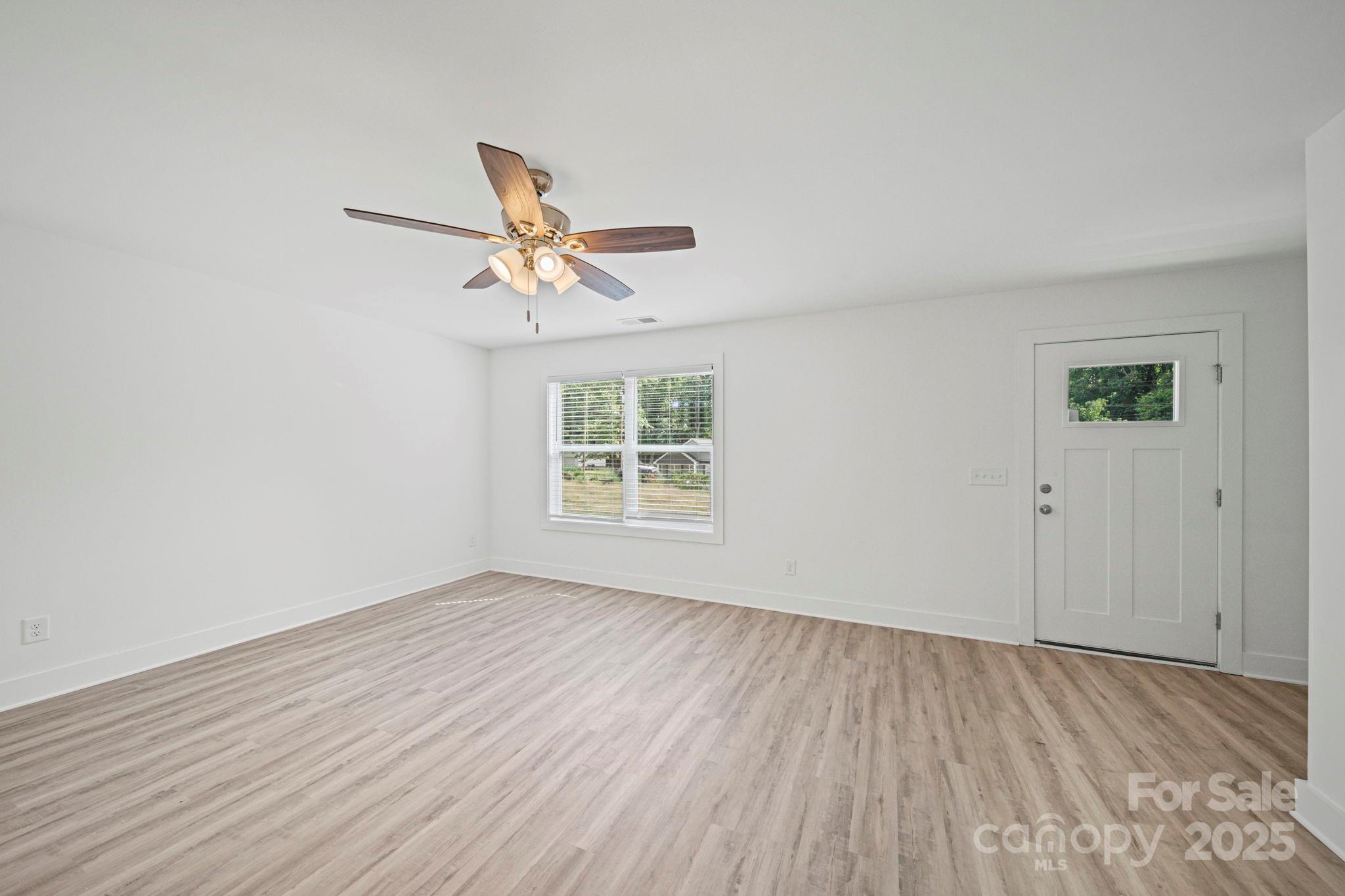 1013 Kansas Street Unit: Unit B