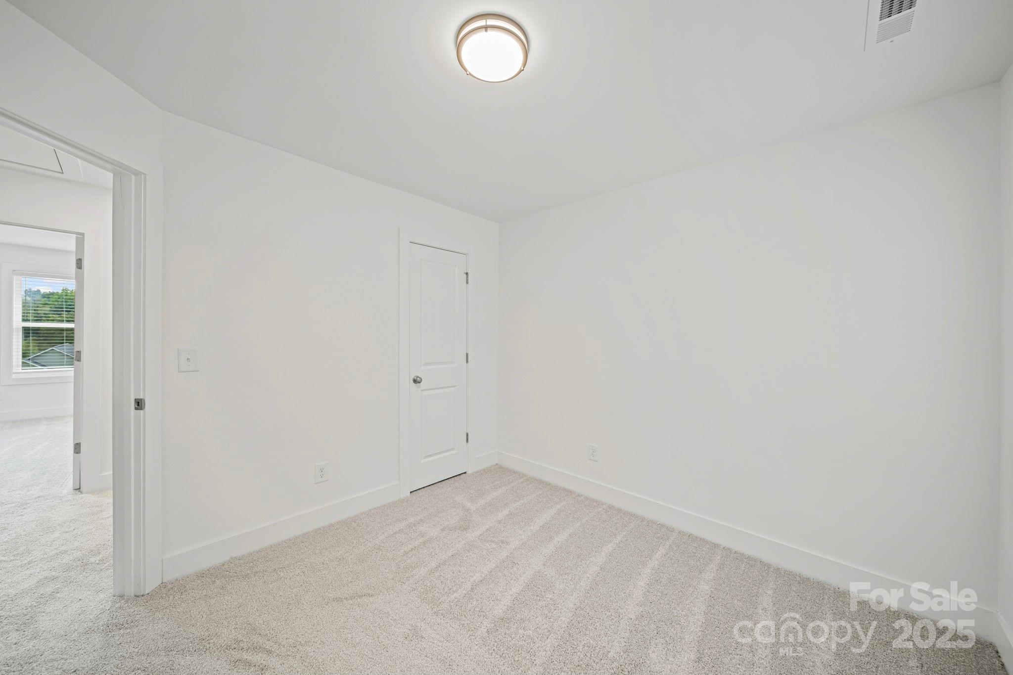 1013 Kansas Street Unit: Unit B