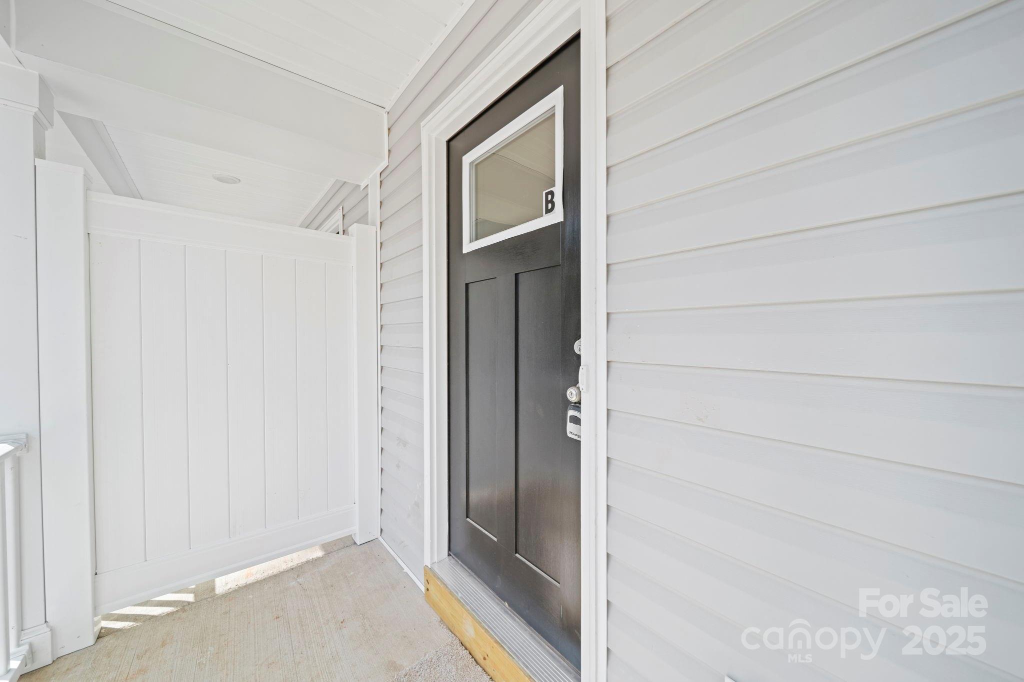 1013 Kansas Street Unit: Unit B