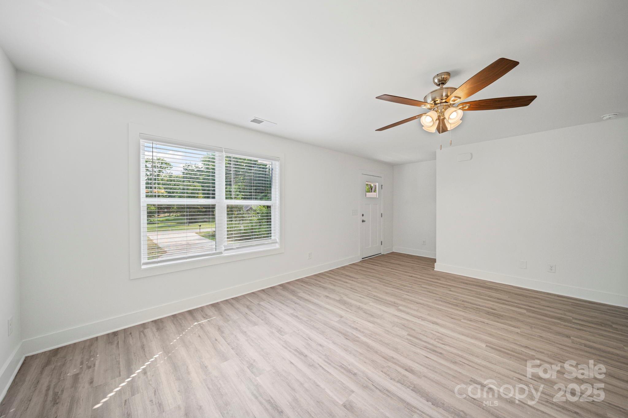 1013 Kansas Street Unit: Unit B