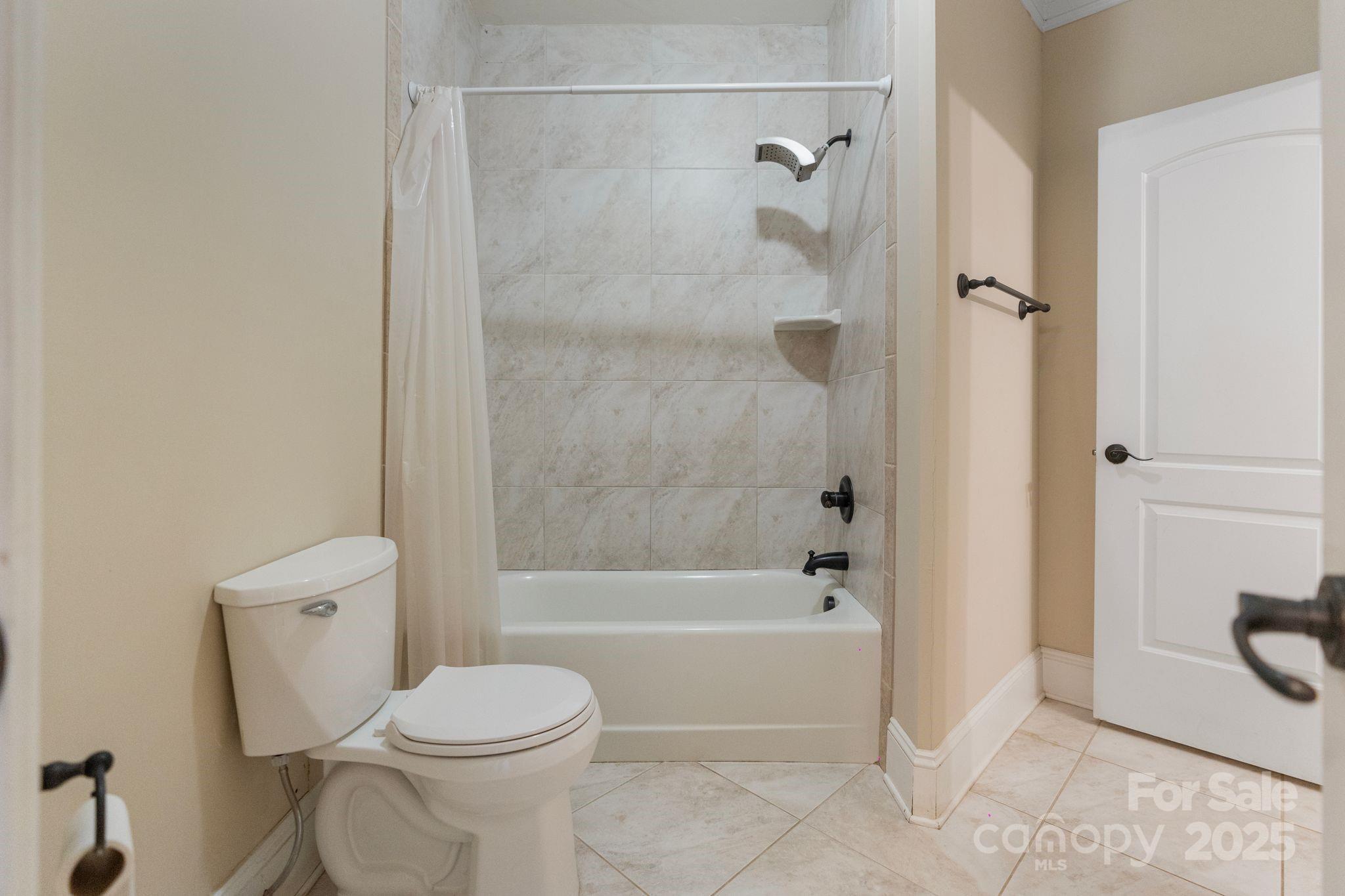 116 Whispering Cove Court