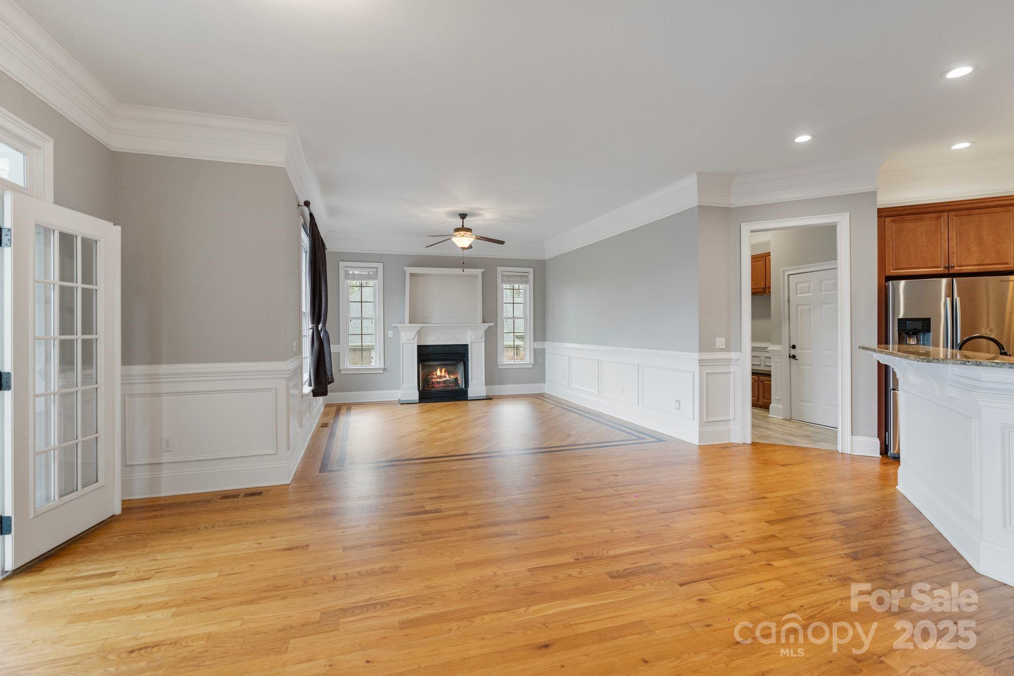 116 Whispering Cove Court