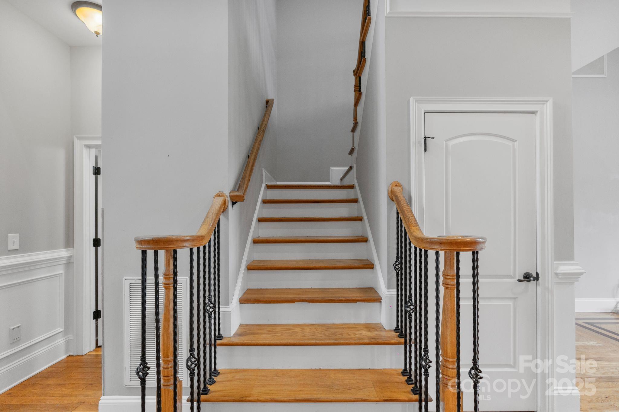 116 Whispering Cove Court