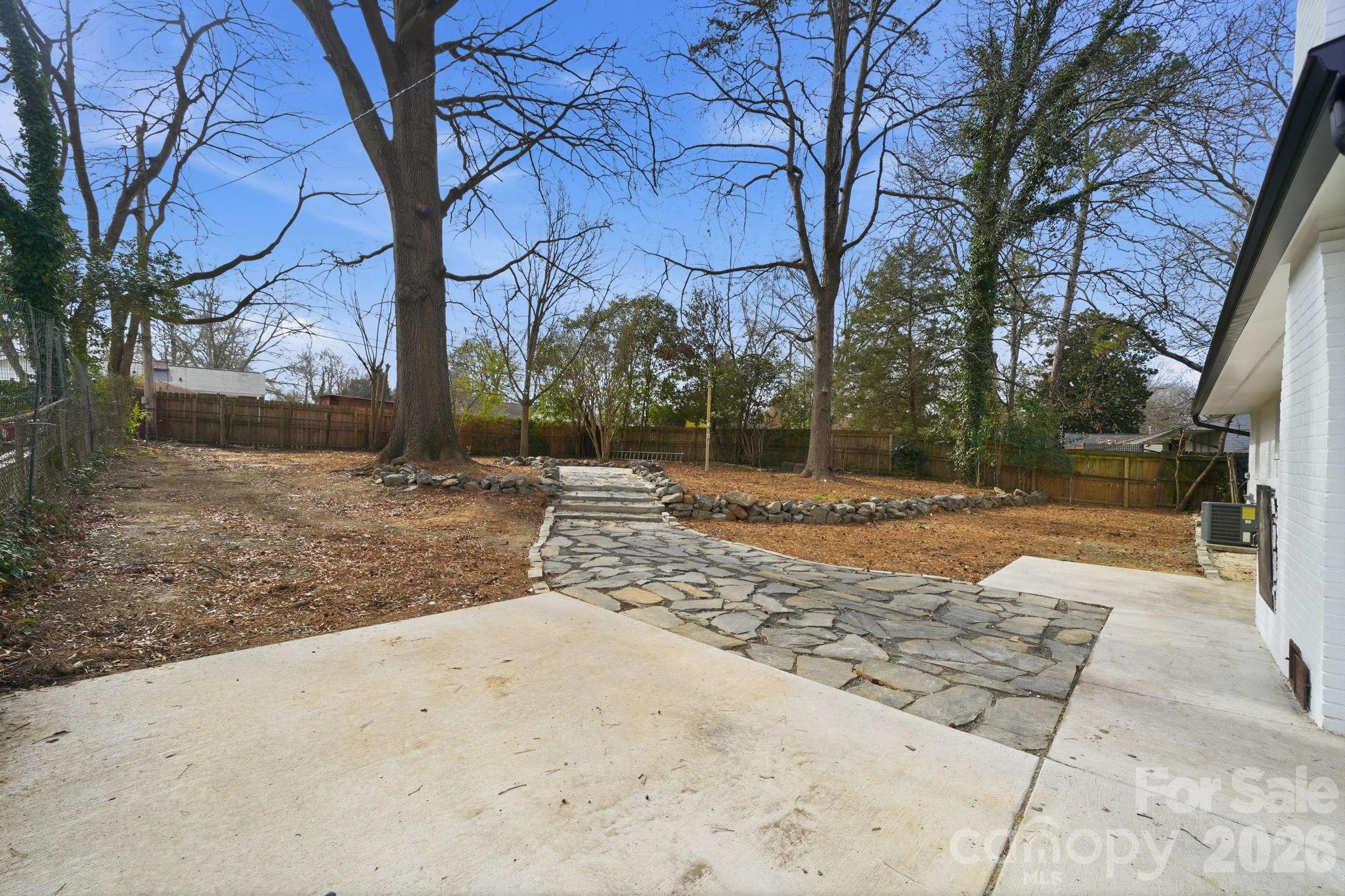 3900 Foxford Place