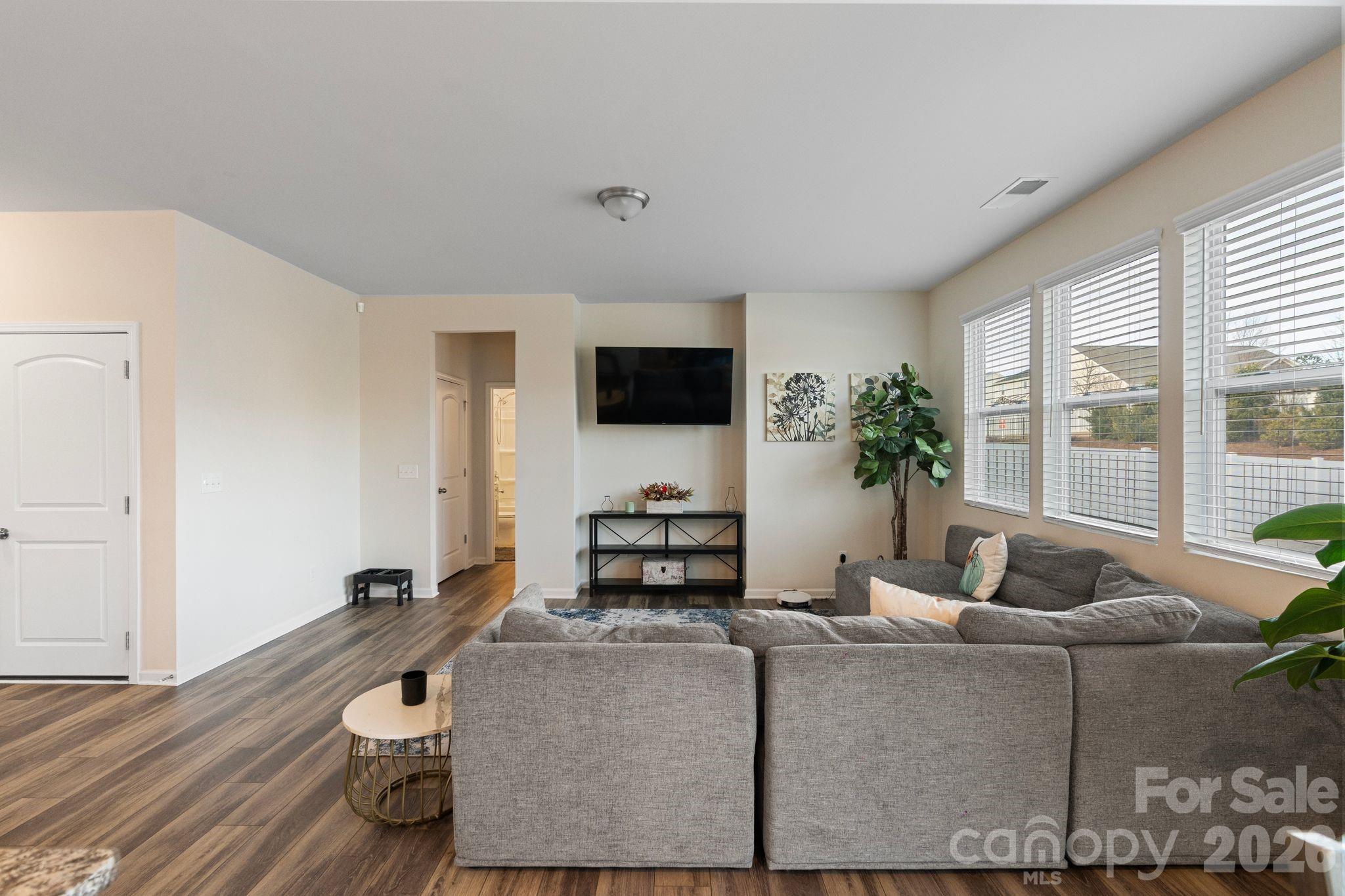 6507 Georgia Oak Road