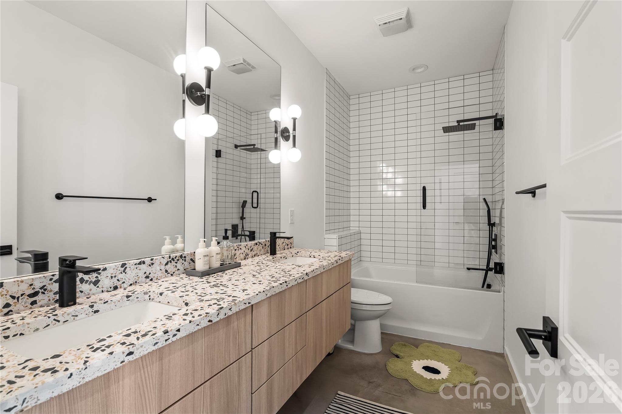 2380 Maria Lynn Court
