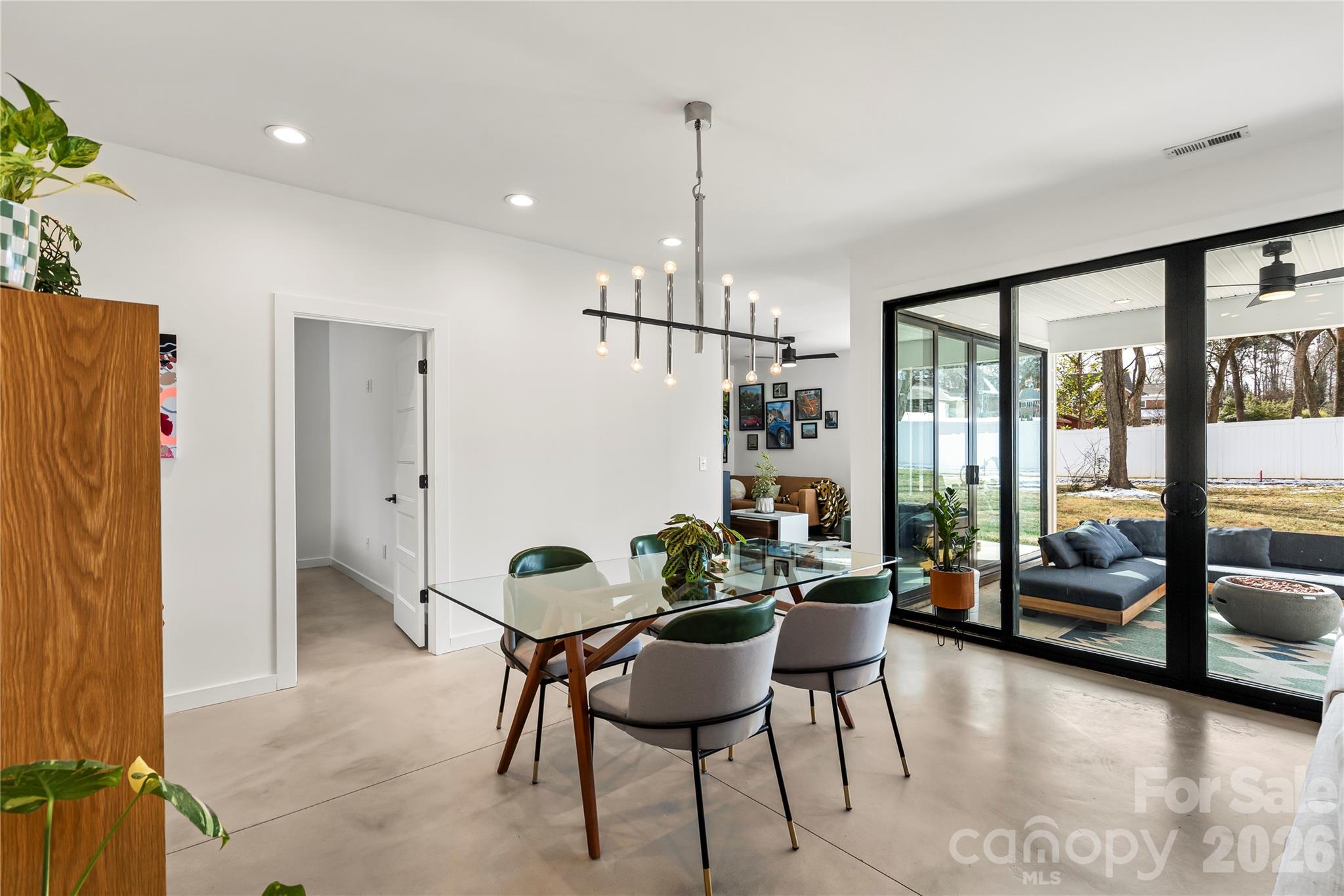 2380 Maria Lynn Court