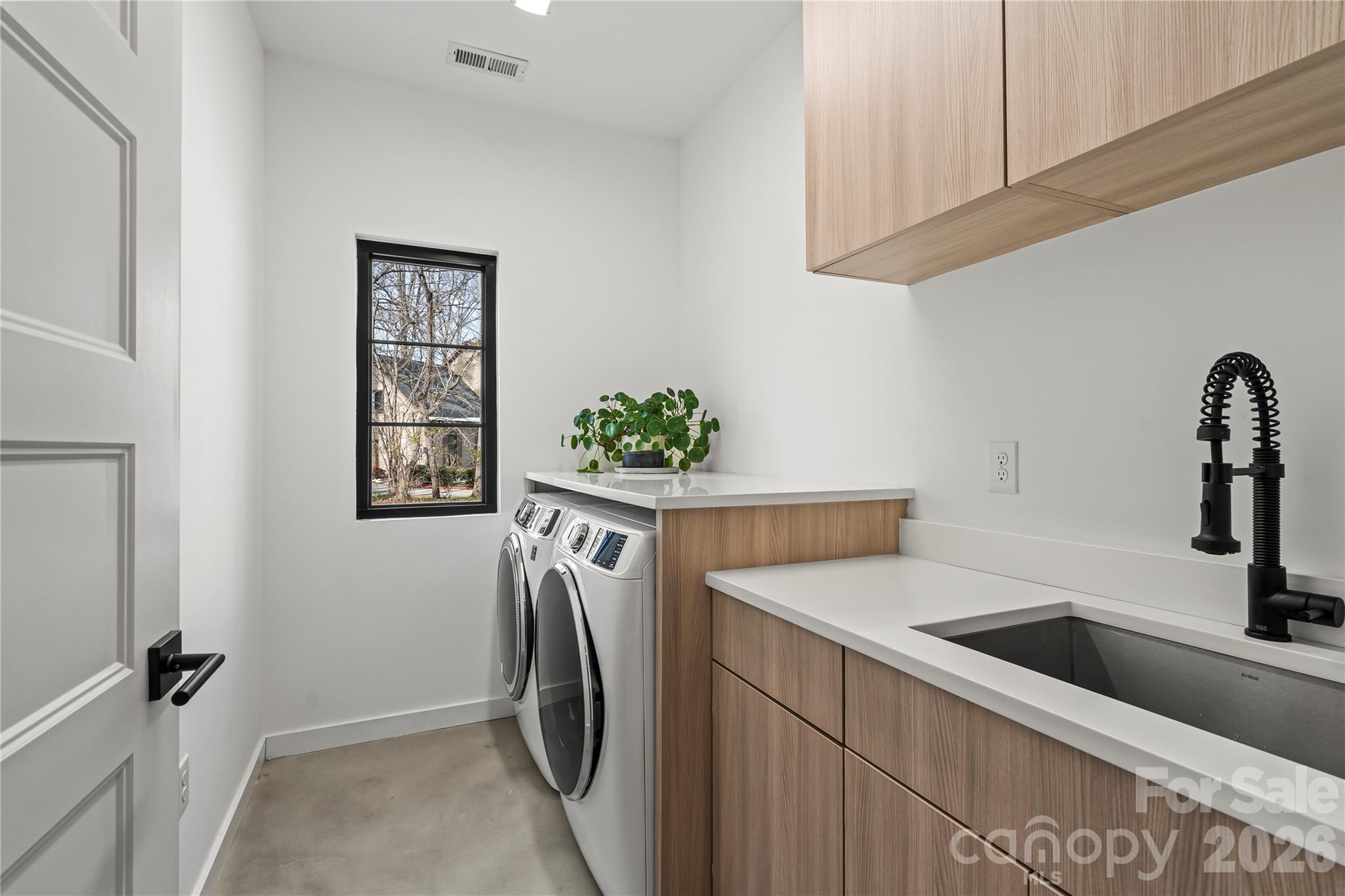2380 Maria Lynn Court