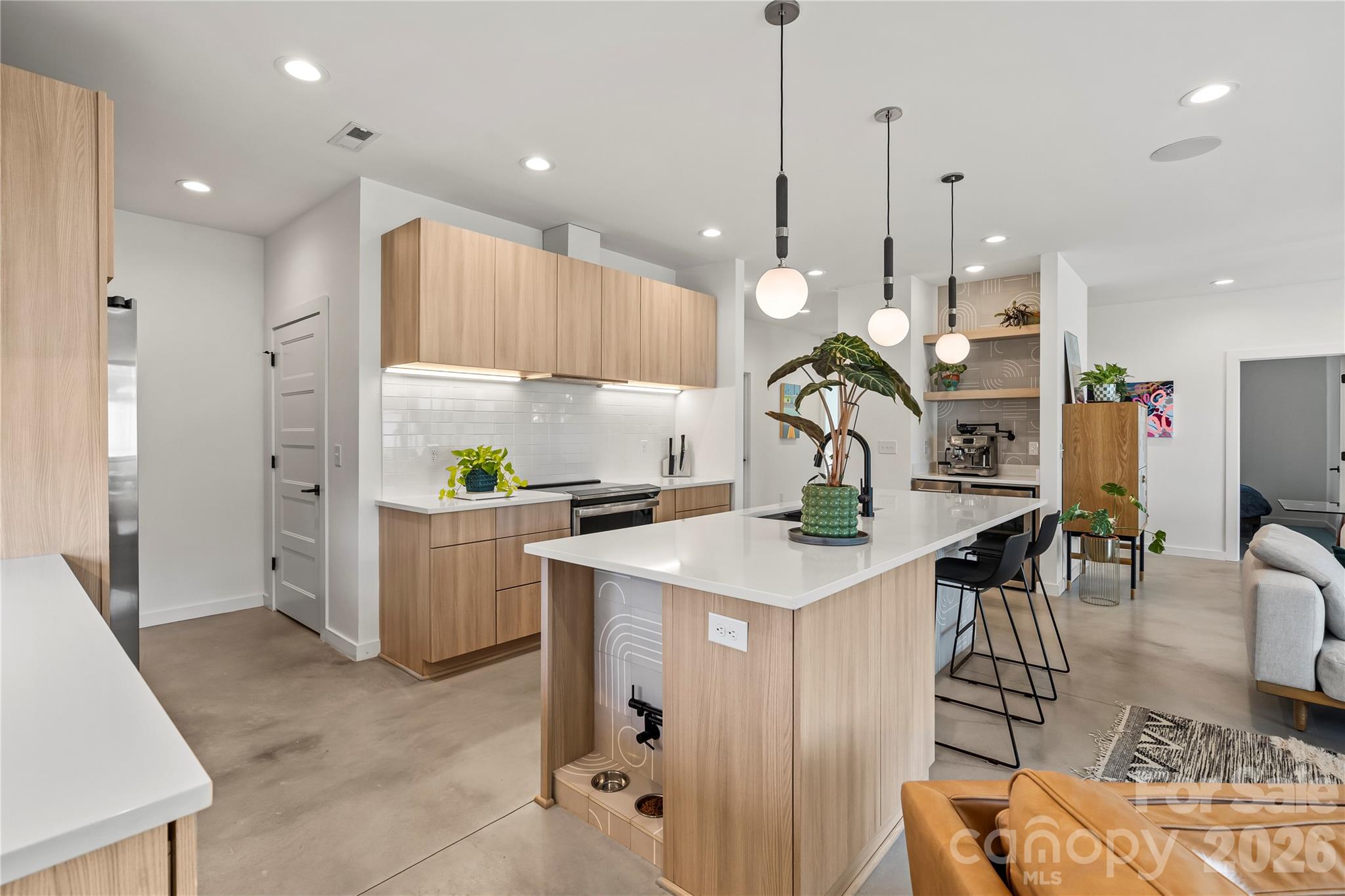 2380 Maria Lynn Court