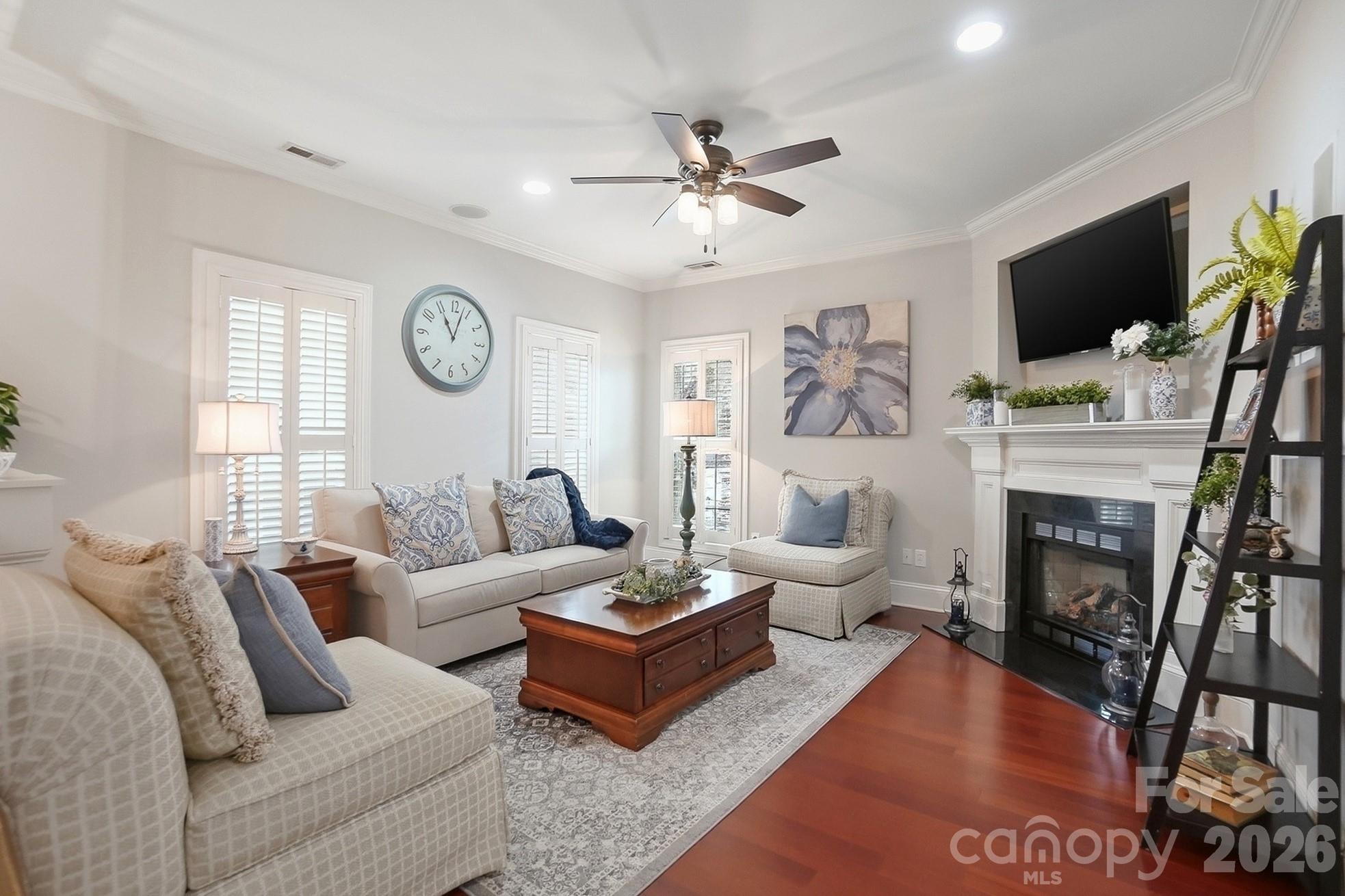 3203 Kelsey Plaza