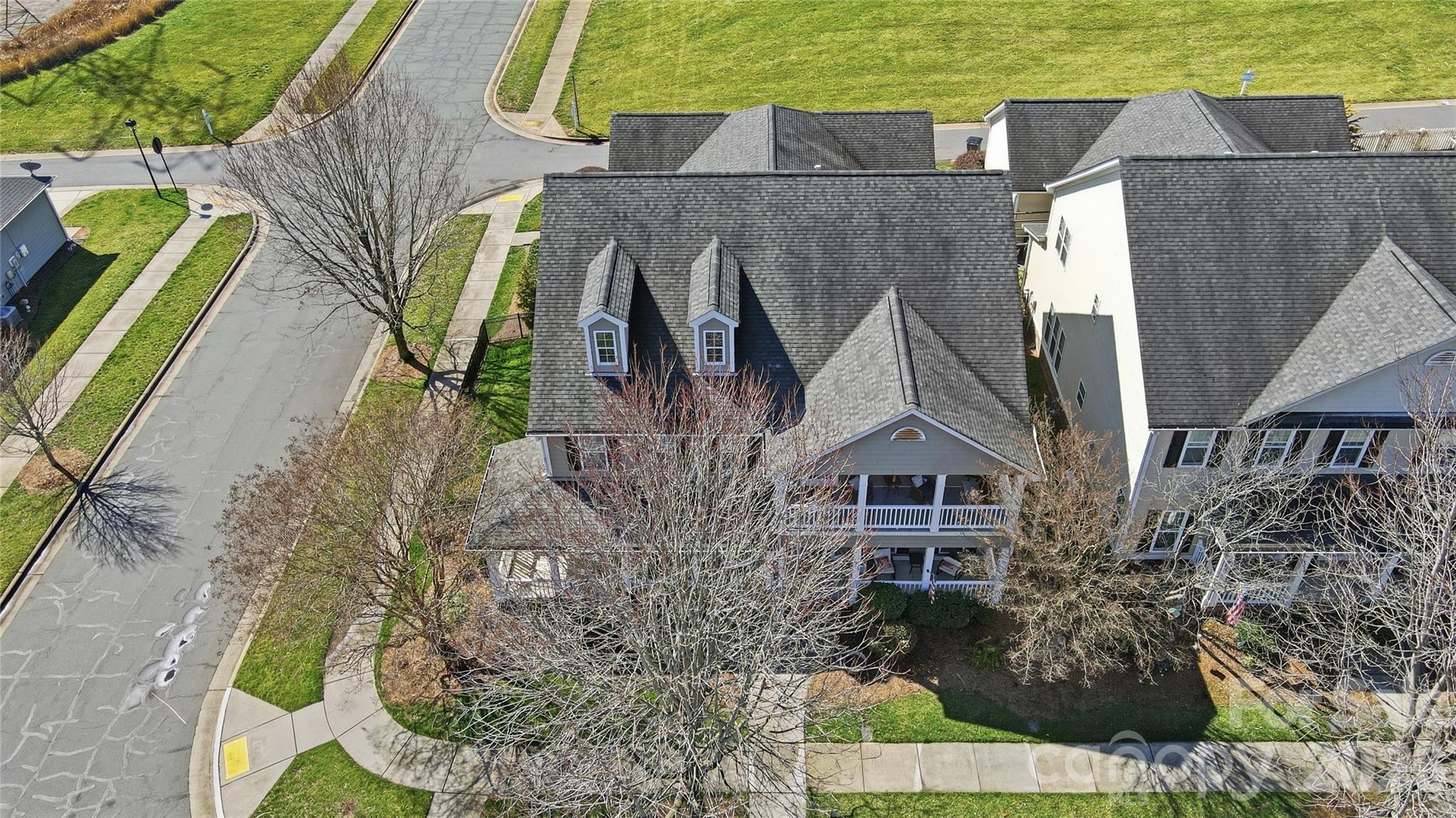 3203 Kelsey Plaza