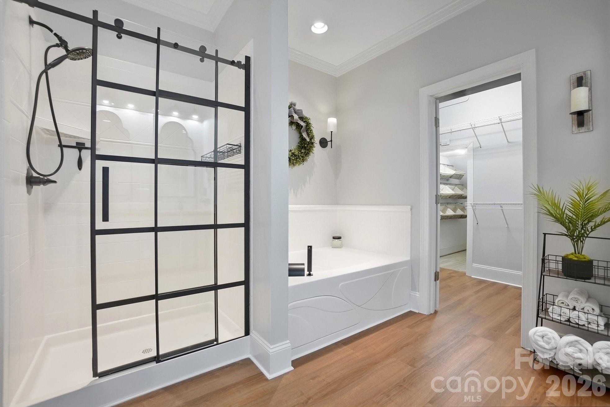 3203 Kelsey Plaza