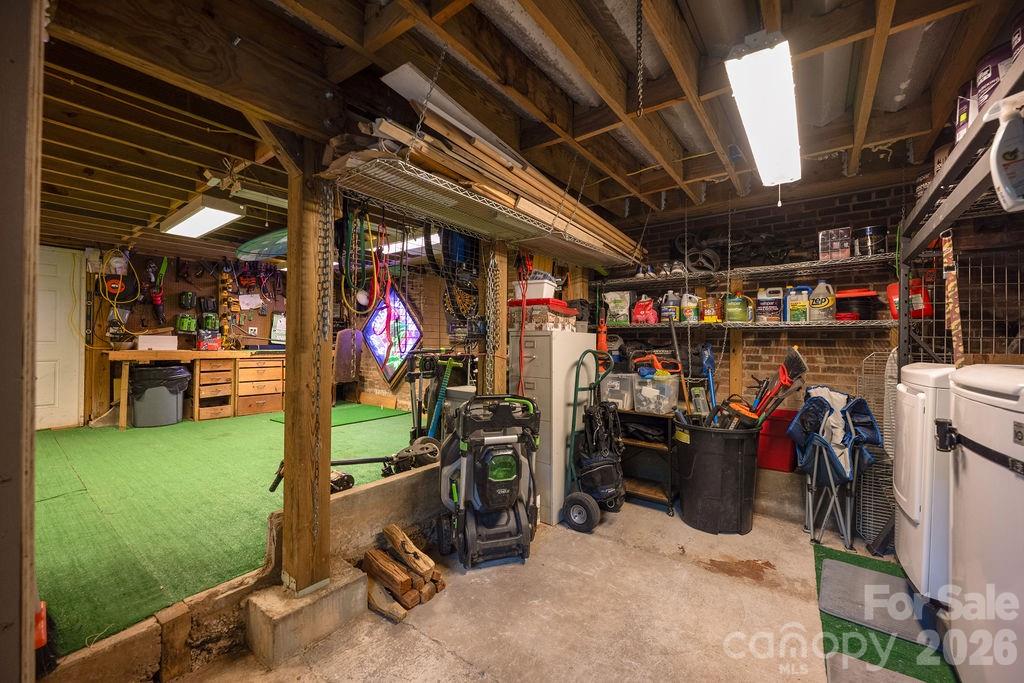 8038 Ritter Drive