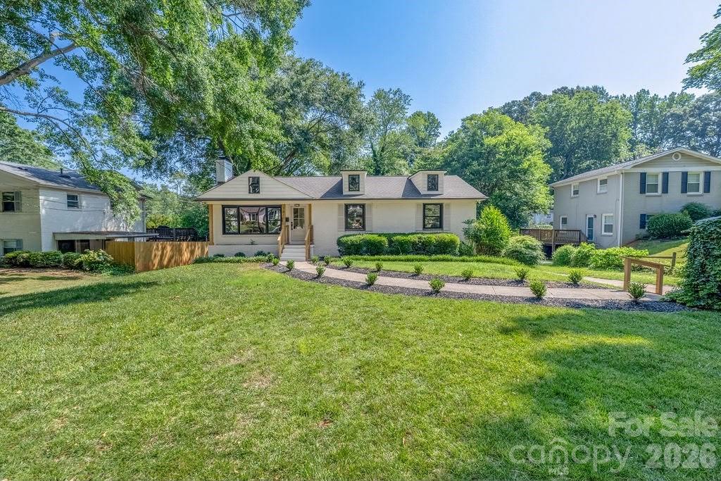 1811 Tamworth Drive