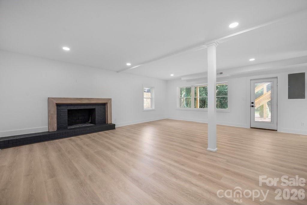 1811 Tamworth Drive