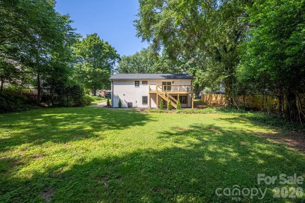 1811 Tamworth Drive
