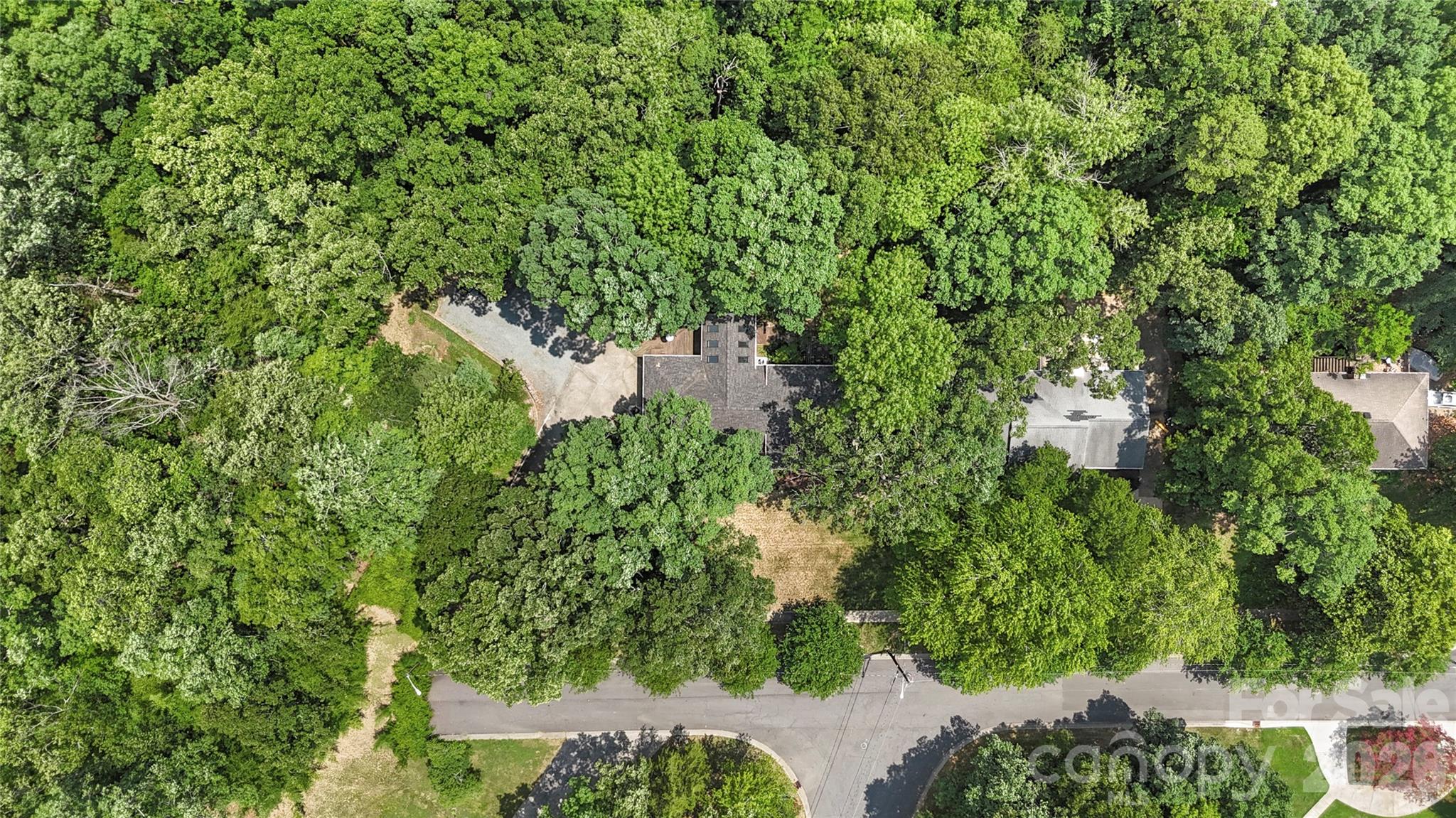 1800 Lumarka Drive