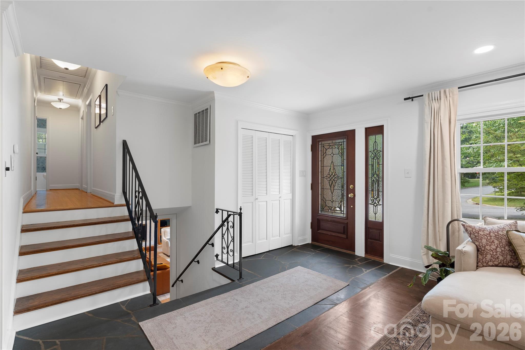 1800 Lumarka Drive