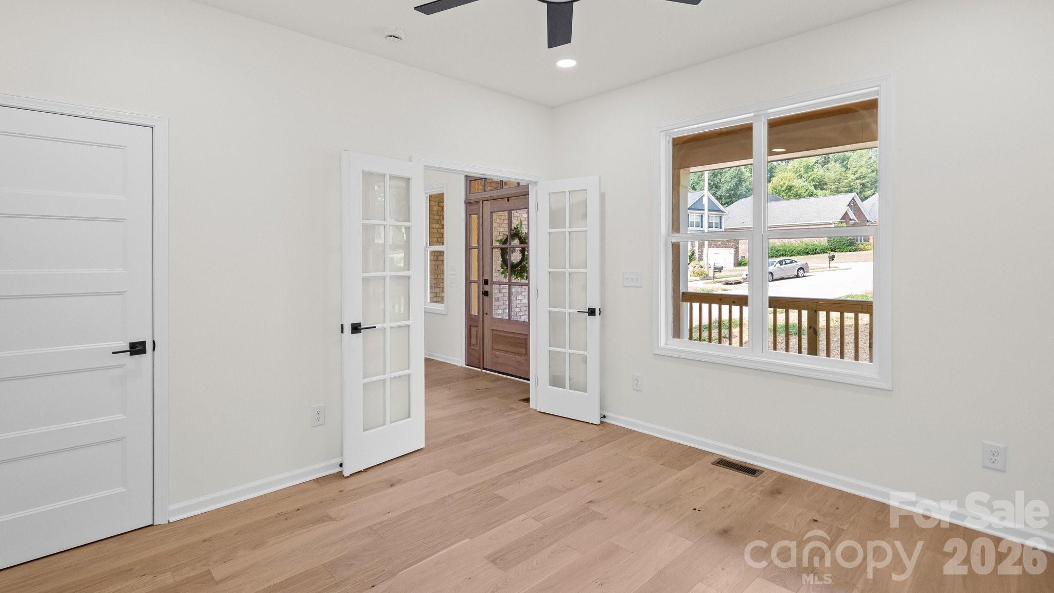 3800 Erskine Woods Drive