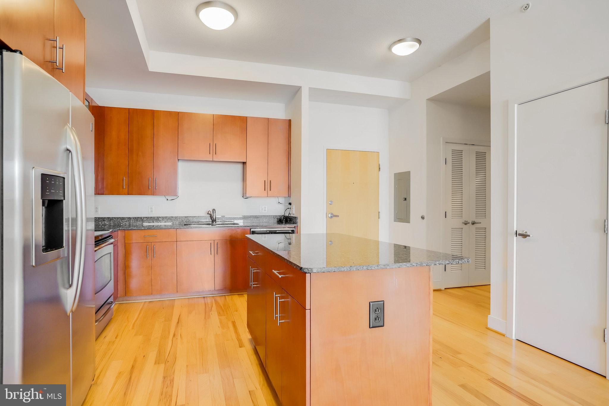 910 M St NW #1105